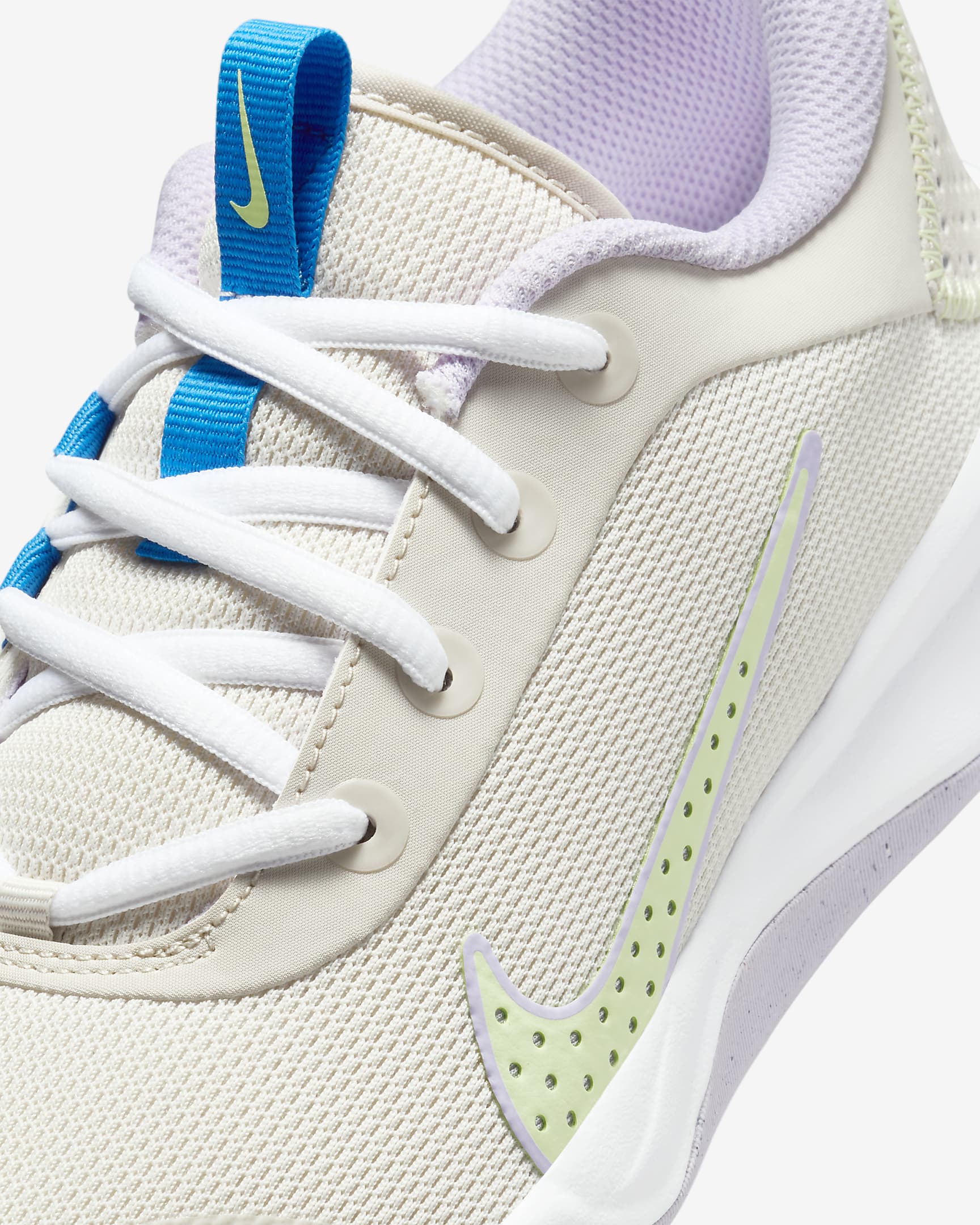 indoor court shoes canada