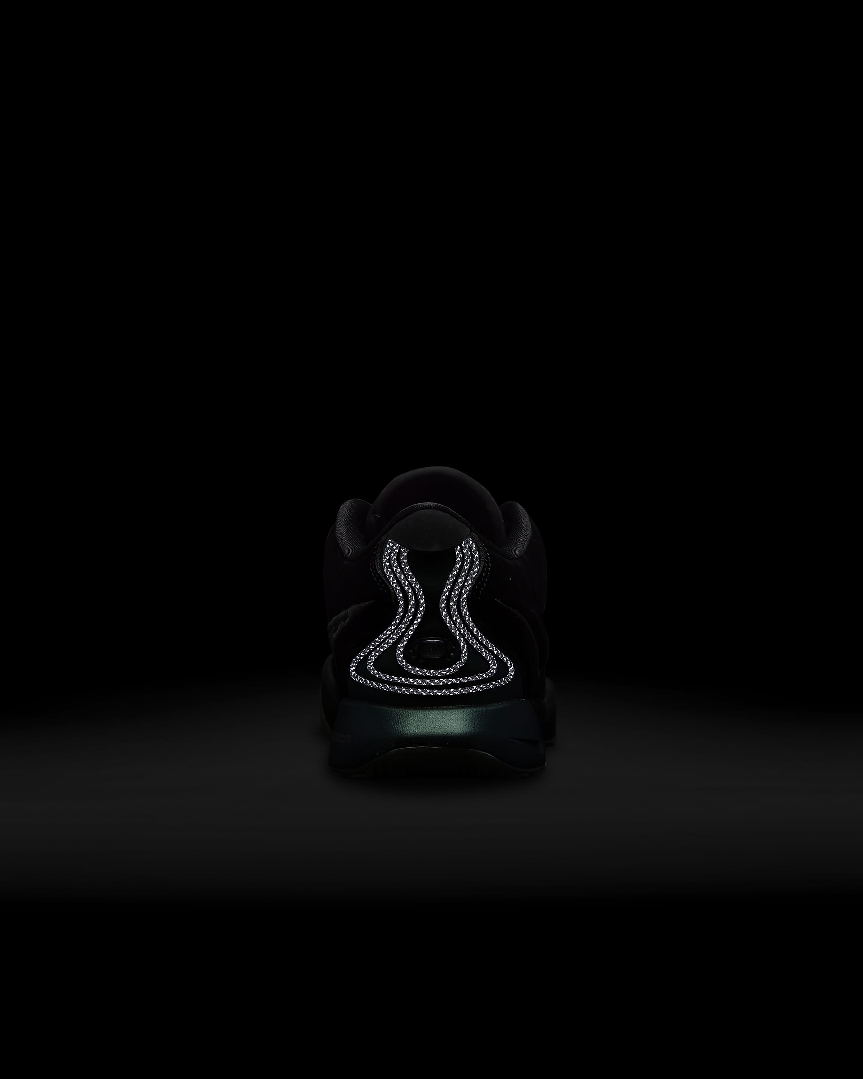 LeBron XXI 'Tahitian' Younger/Older Kids' Basketball Shoes. Nike IN