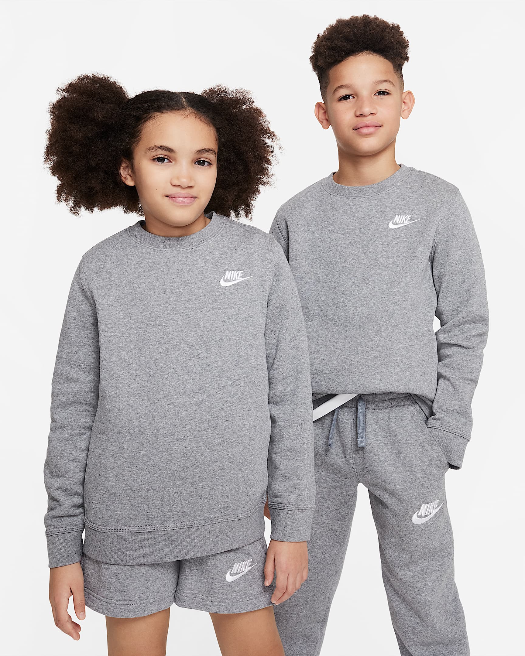 Nike Sportswear Club Fleece Big Kids' Sweatshirt - Carbon Heather/White