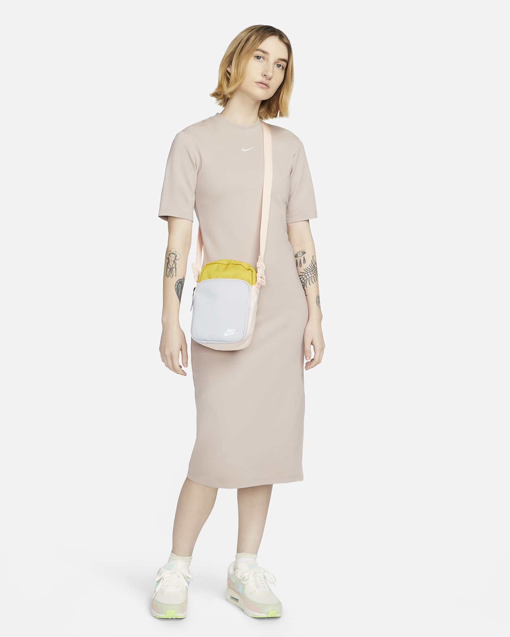 Nike Sportswear Essential Women's Midi Dress. Nike UK