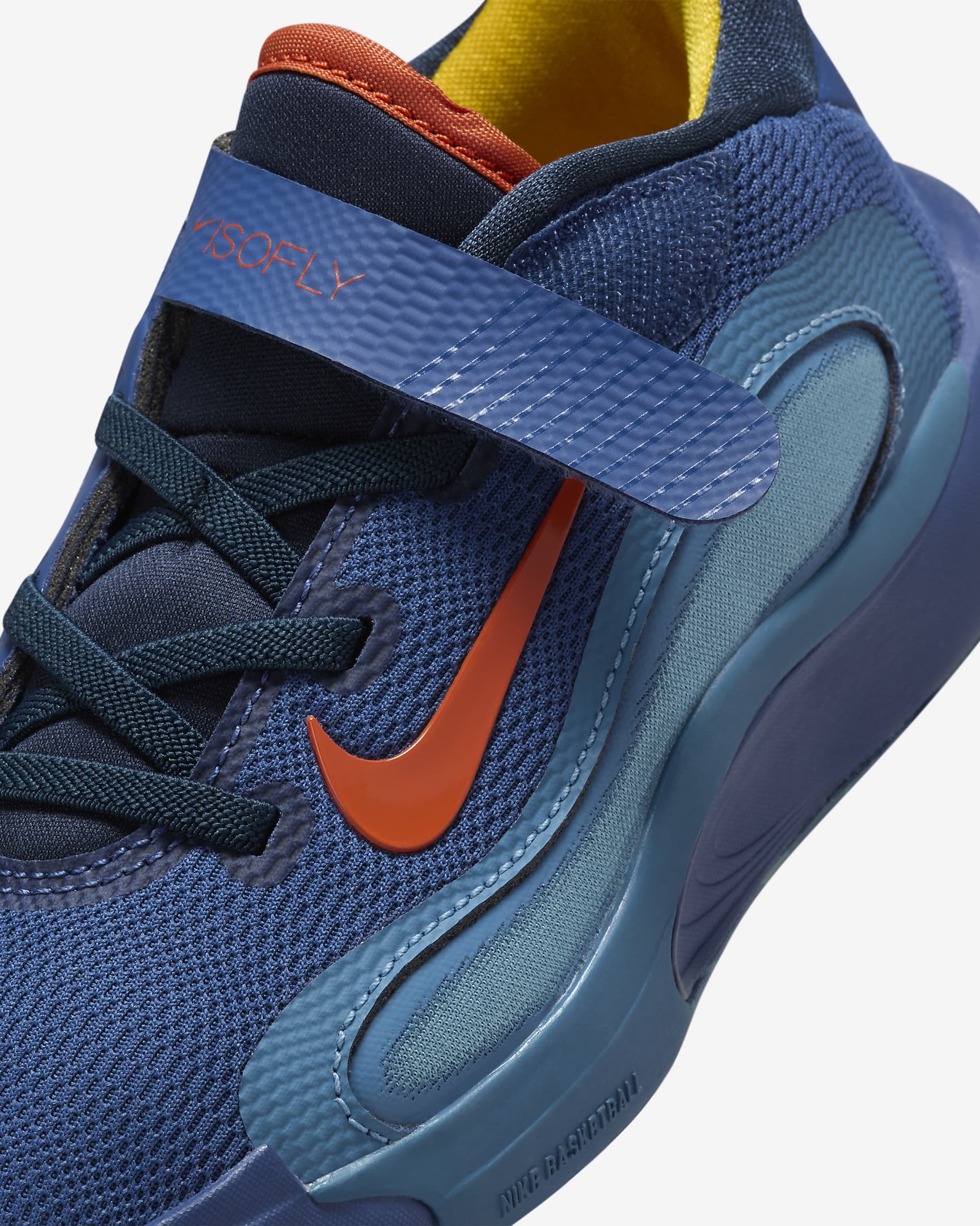 Nike IsoFly Younger Kids' Basketball Shoes - Mystic Navy/Armoury Navy/Aegean Storm/Cosmic Clay