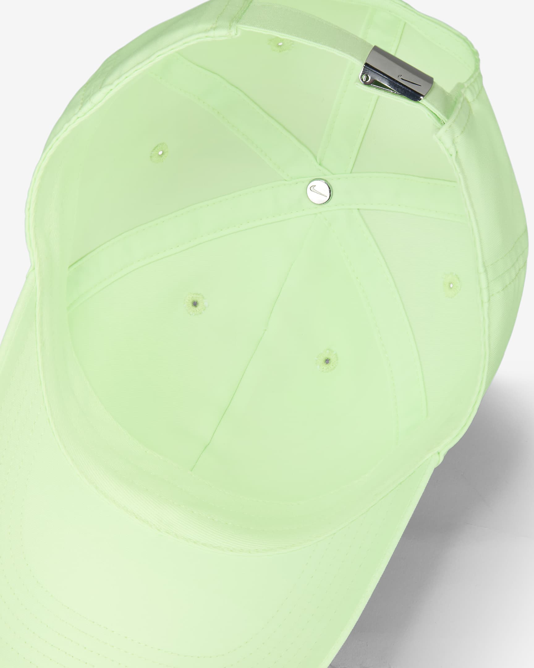 Nike Dri-FIT Club Gorra amb logotip Swoosh metal·litzat sense estructura - Nen/a - Vapor Green