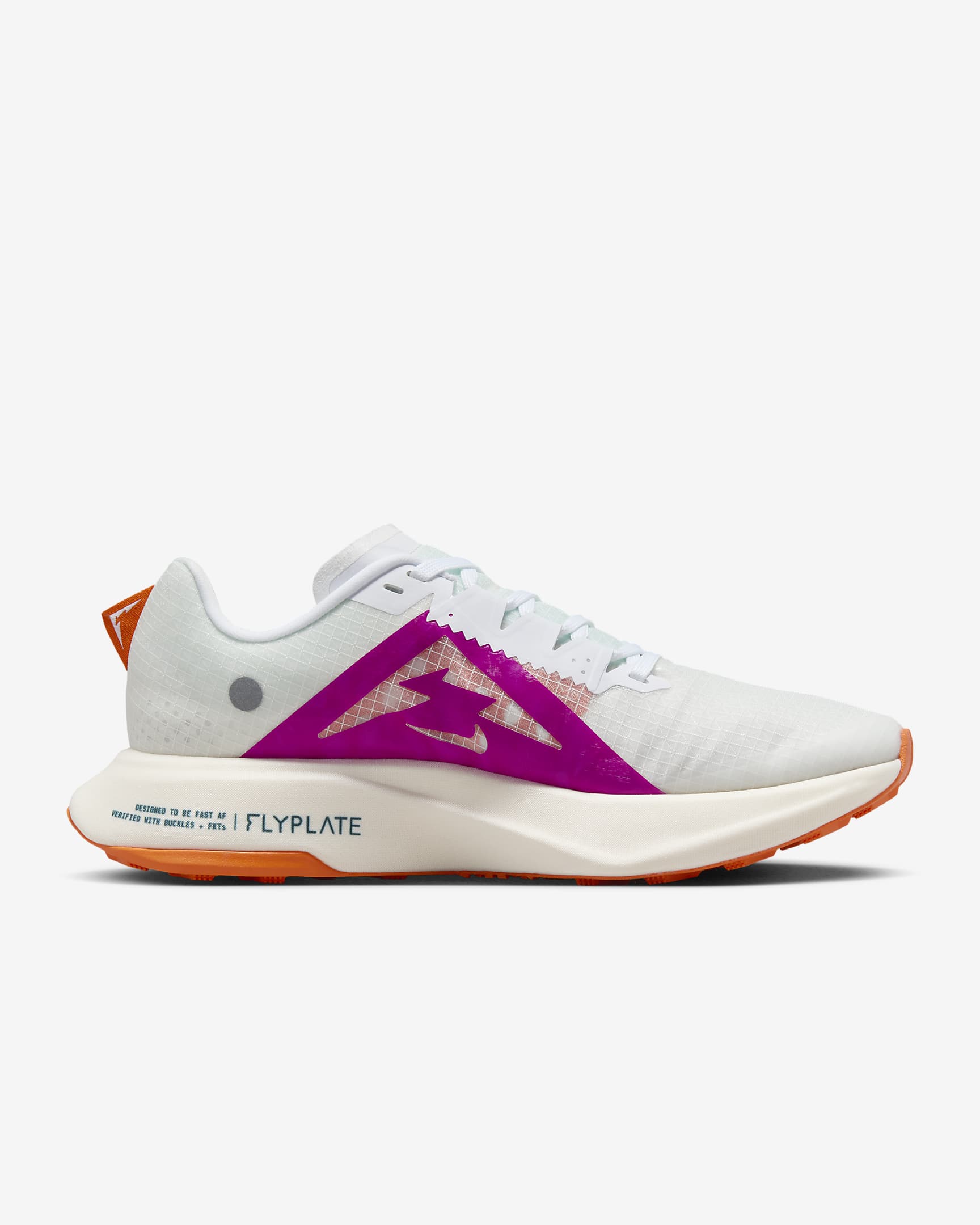 Nike Ultrafly Arazi Tipi Kadın Yarış Ayakkabısı - Beyaz/Safety Orange/Vivid Grape/Deep Jungle