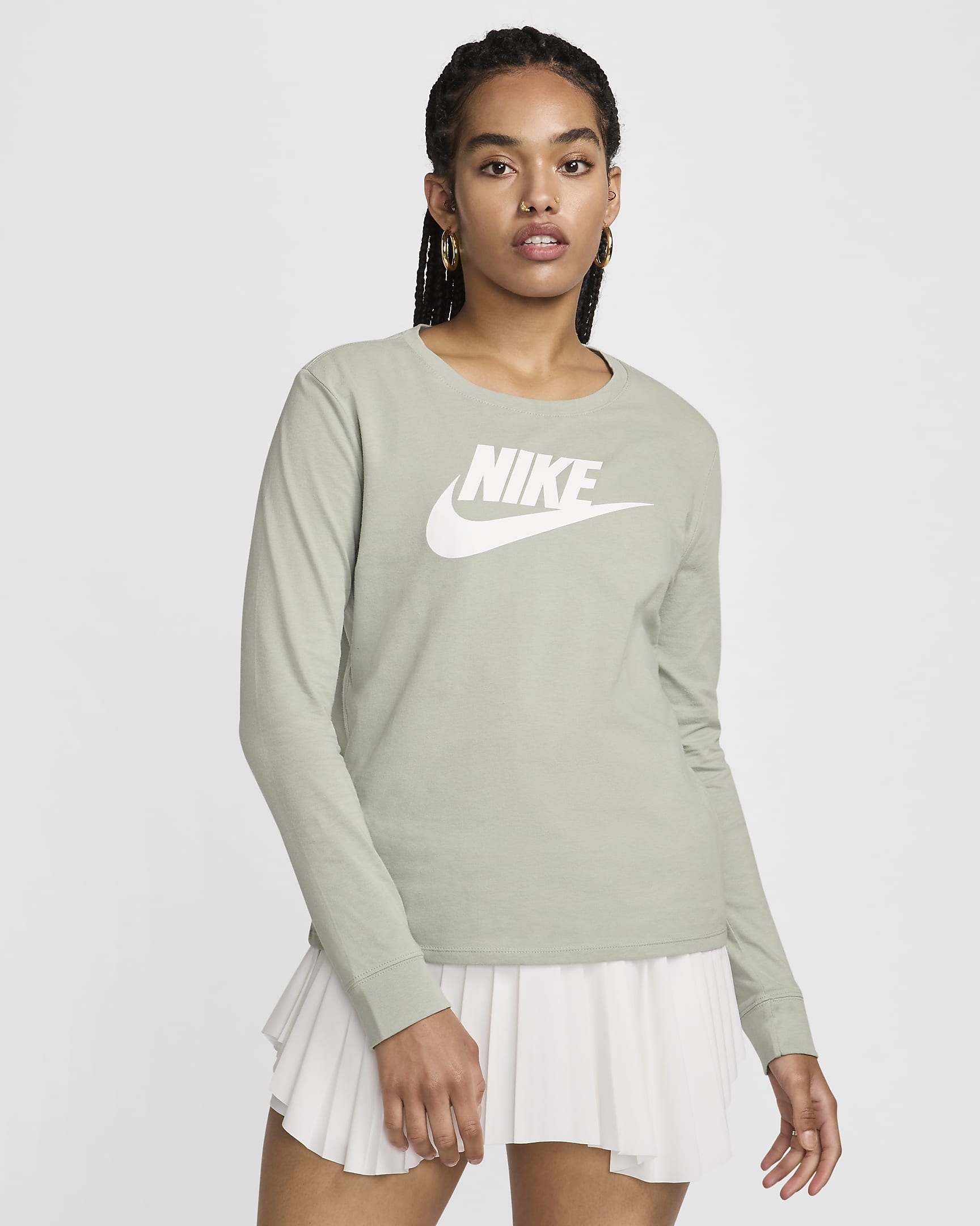 Nike Sportswear Essentials Women's Long-Sleeve Logo T-Shirt - Jade Horizon/White