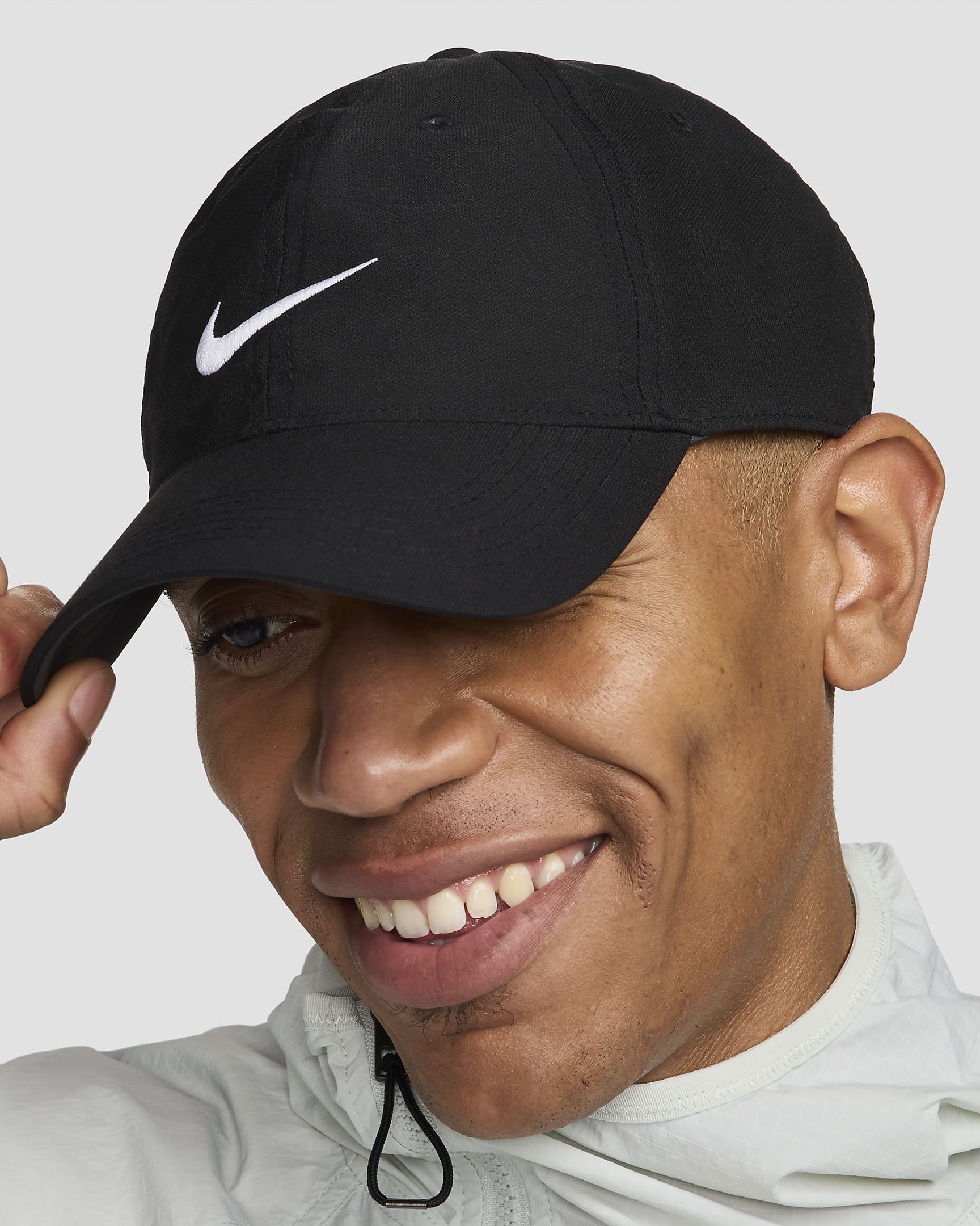 Nike Dri-FIT Club Unstructured Cap - Black/White