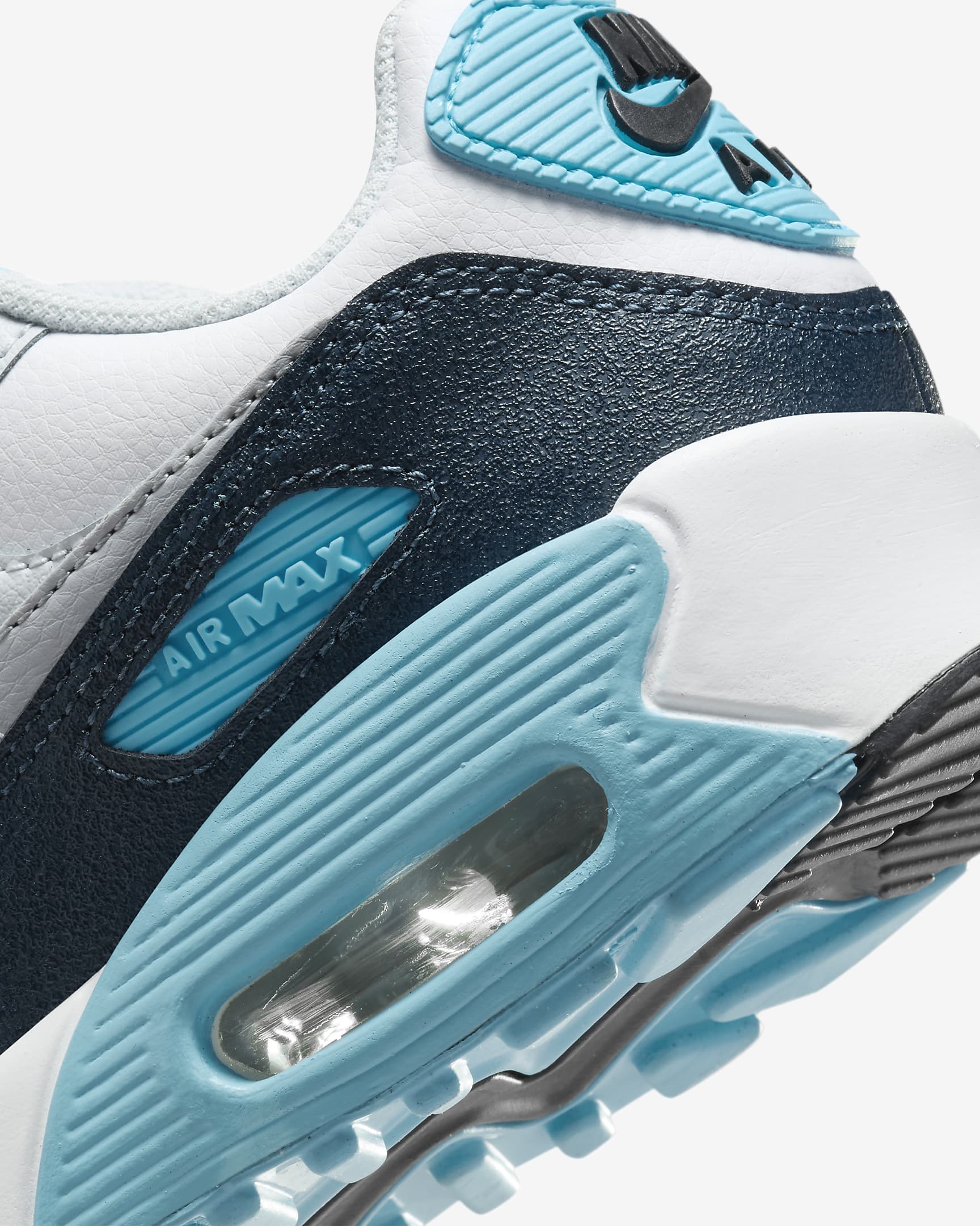 Nike Air Max 90 Older Kids' Shoe - White/Baltic Blue/Armoury Navy/Wolf Grey