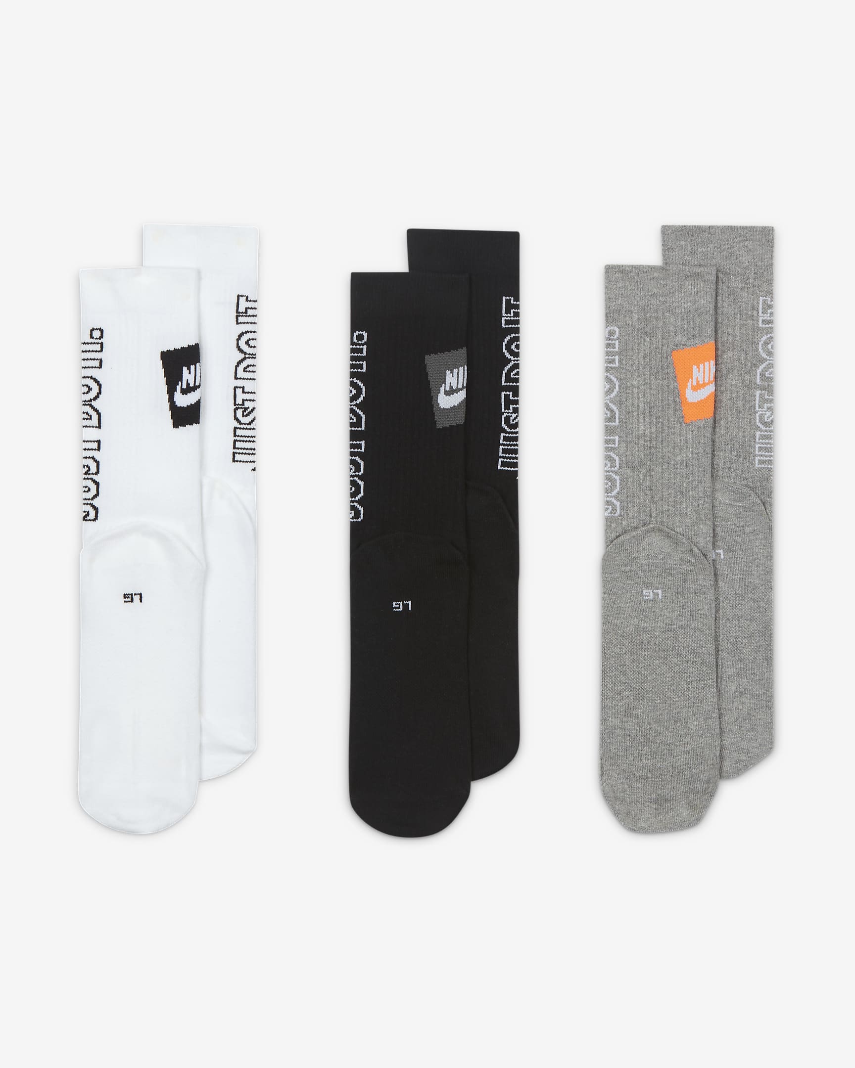 Nike Sportswear Everyday Essential Crew Socks (3 Pairs). Nike ID