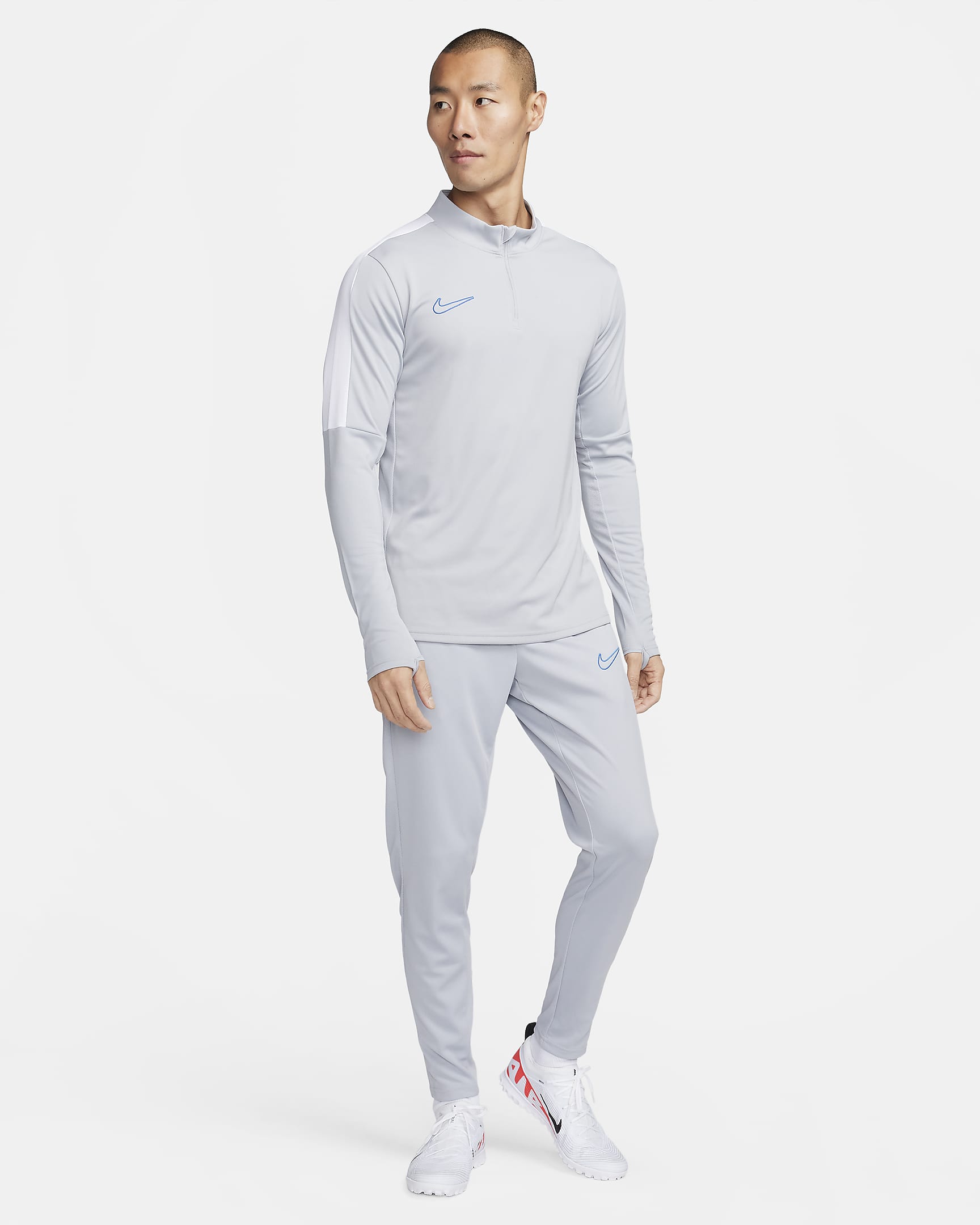 Playera de fútbol de medio cierre Dri-FIT para hombre Nike Academy ...