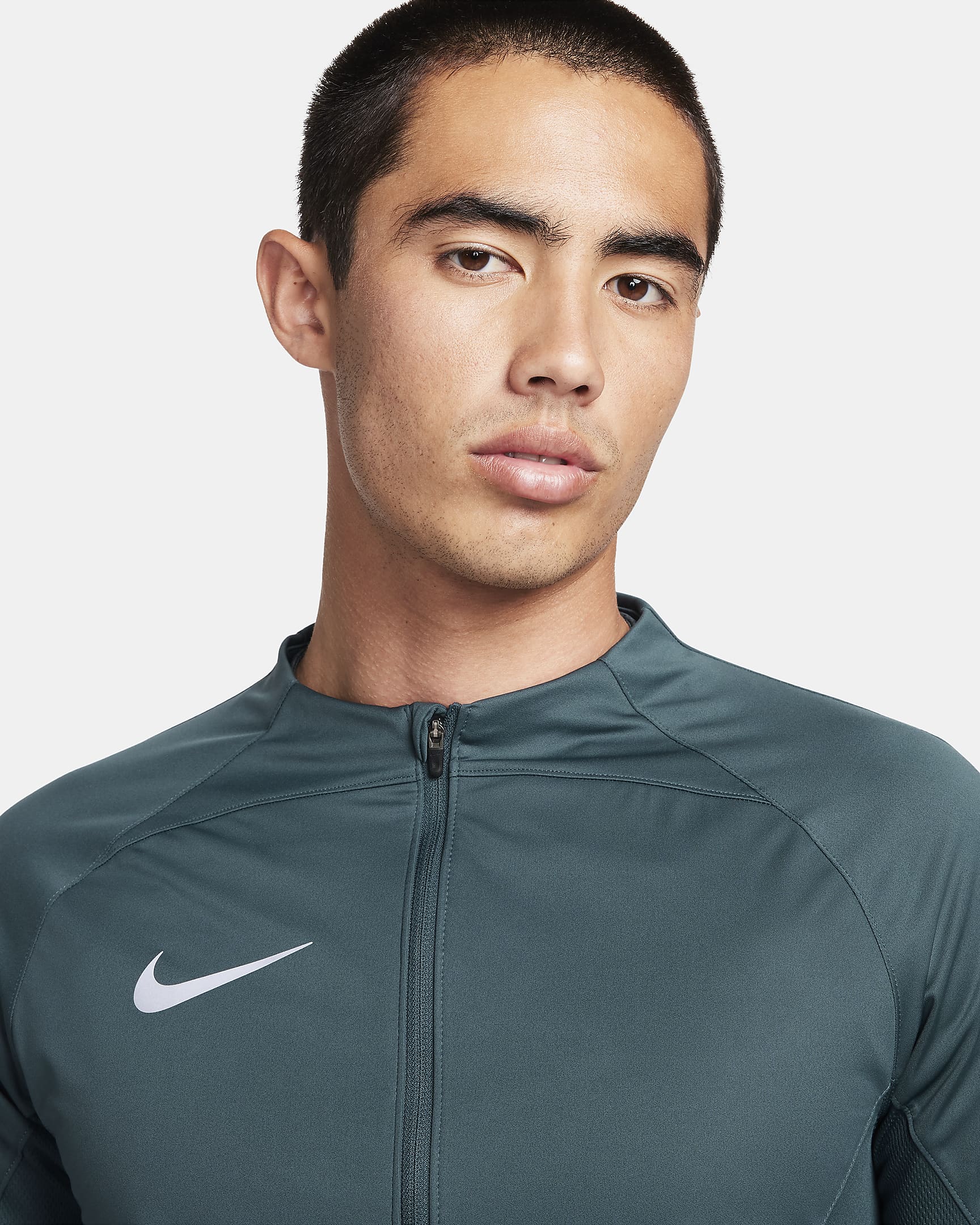 Nike Therma-FIT Strike Winter Warrior Men's Full-Zip Soccer Drill Top ...