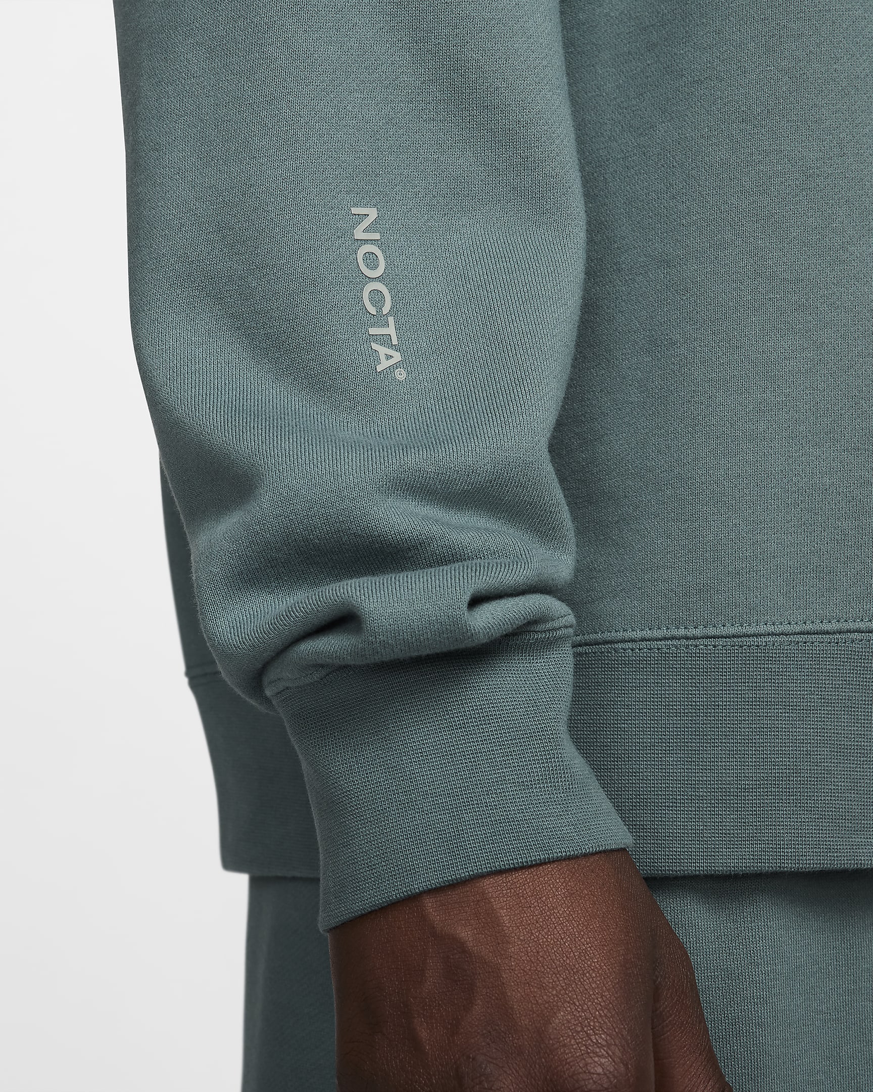 NOCTA CS-crewtrøje i fleece til mænd - Mineral Slate/Faded Spruce/Mica Green