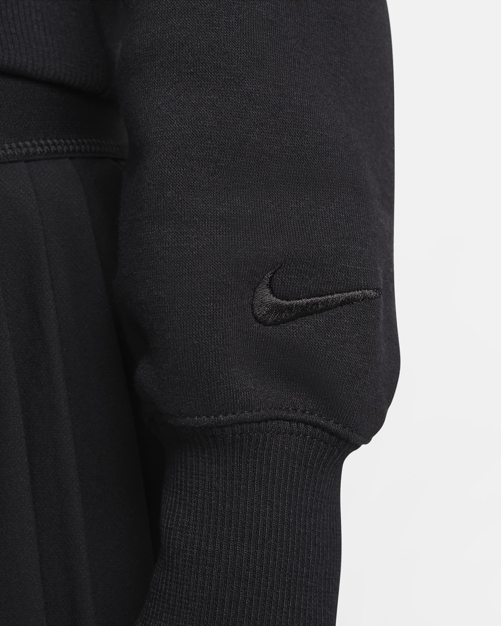 Nike Sportswear Women's Fleece 1/2-Zip Cropped Sweatshirt. Nike ID