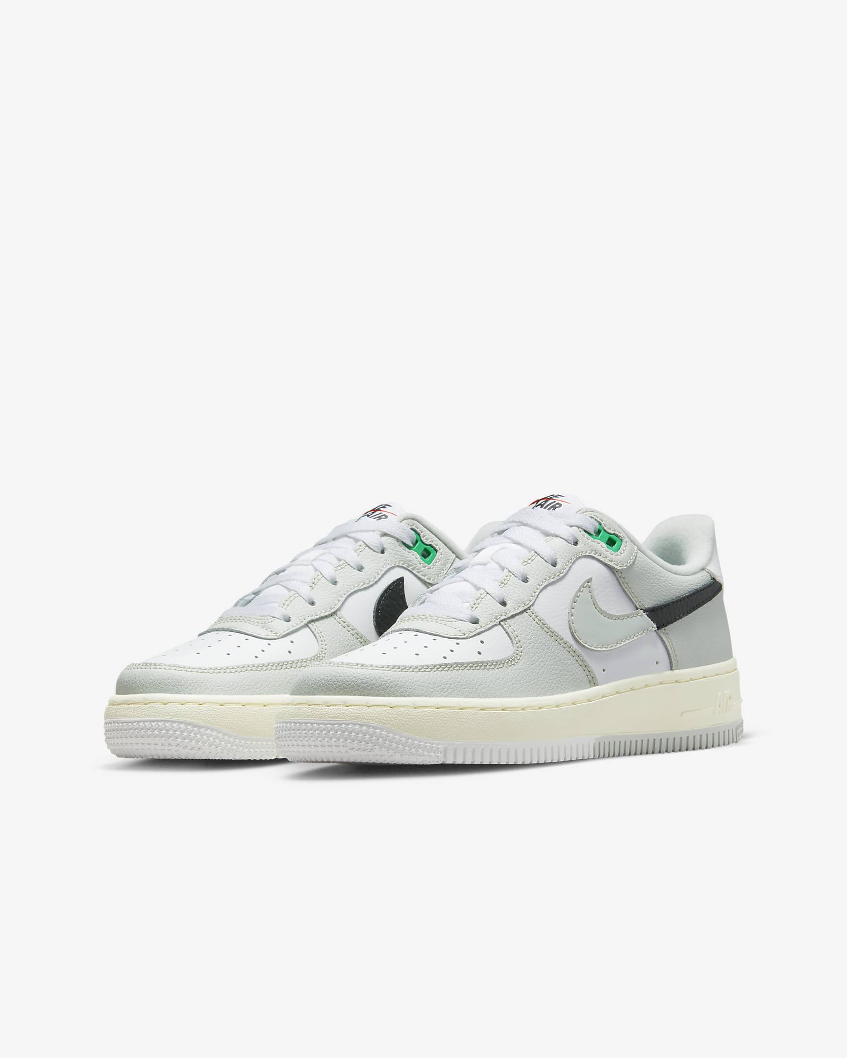air force 1 lv8 2