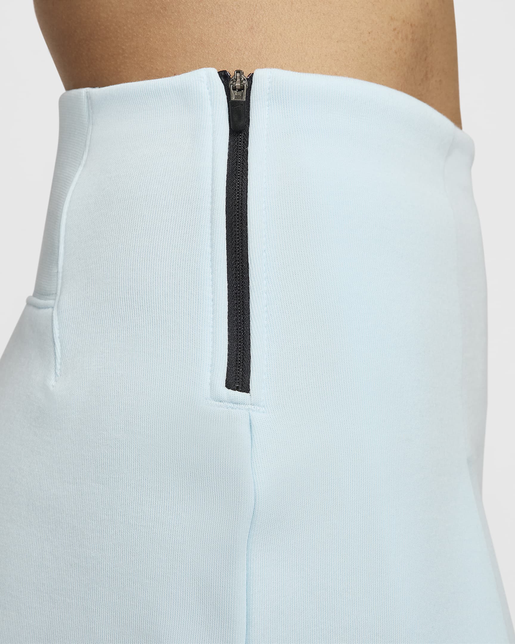 Shorts de tiro alto de 8 cm plisados para mujer Nike Sportswear Tech Fleece - Azul glacial/Negro