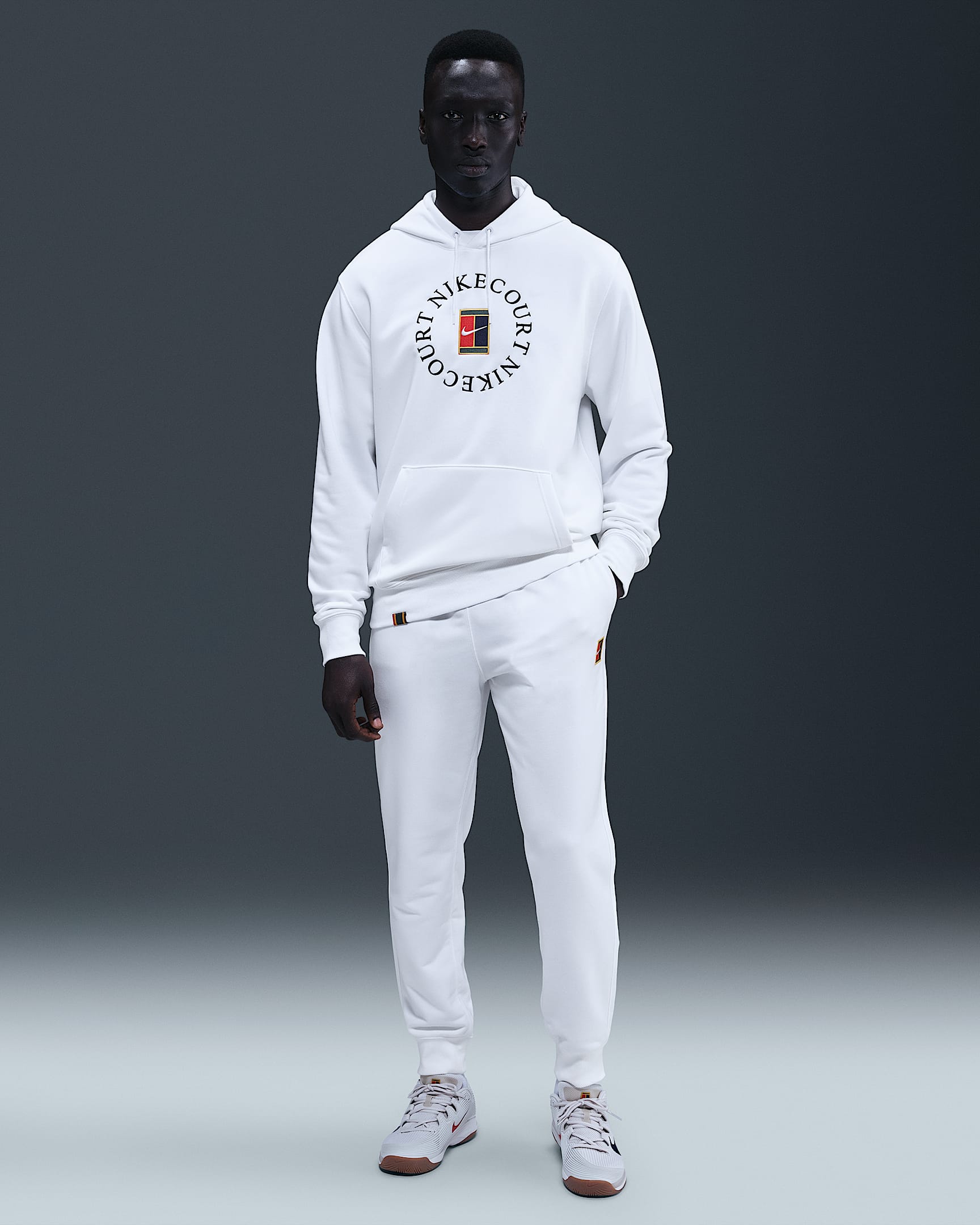 NikeCourt Heritage Men's Dri-FIT Fleece Tennis Joggers - White