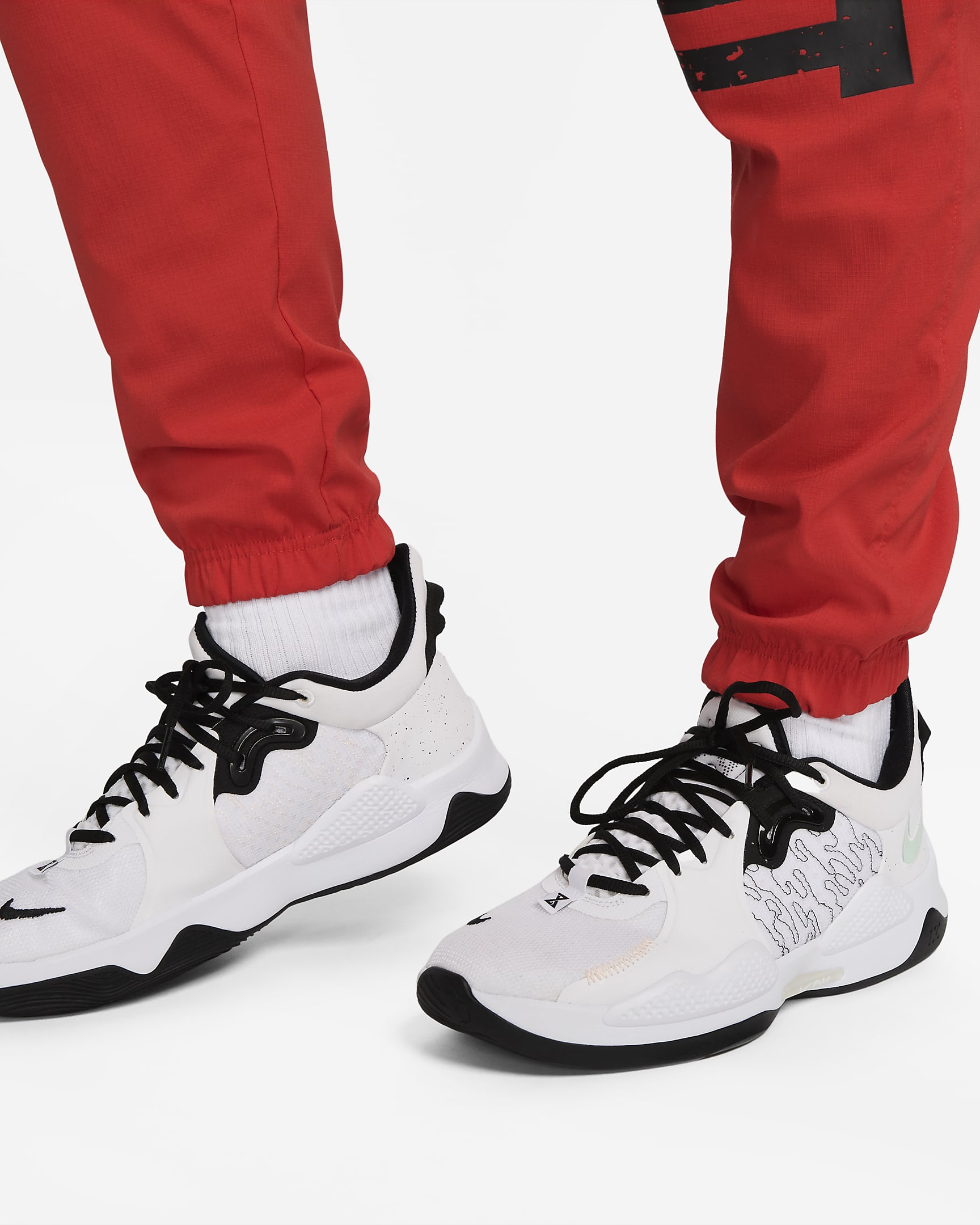 Nike DNA Men's Woven Basketball Pants.