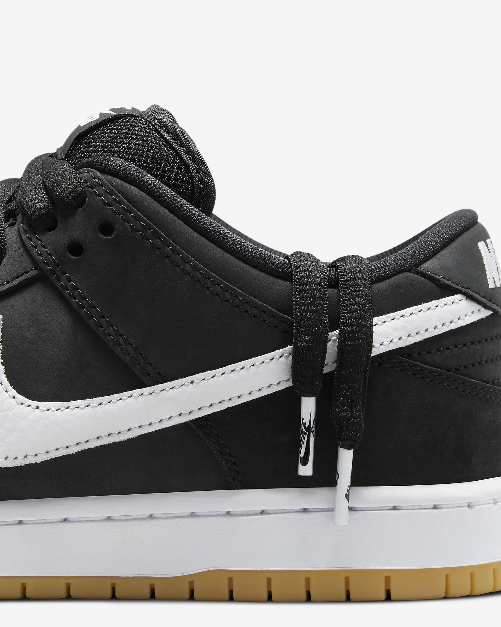 Tenis de skateboarding Nike SB Dunk Low Pro - Negro/Negro/Marrón claro goma/Blanco