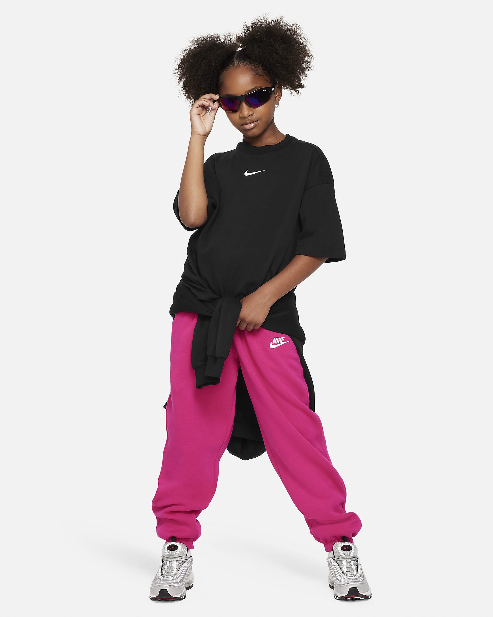 Nike Sportswear Premium Essentials Older Kids' (Girls') Oversized T ...