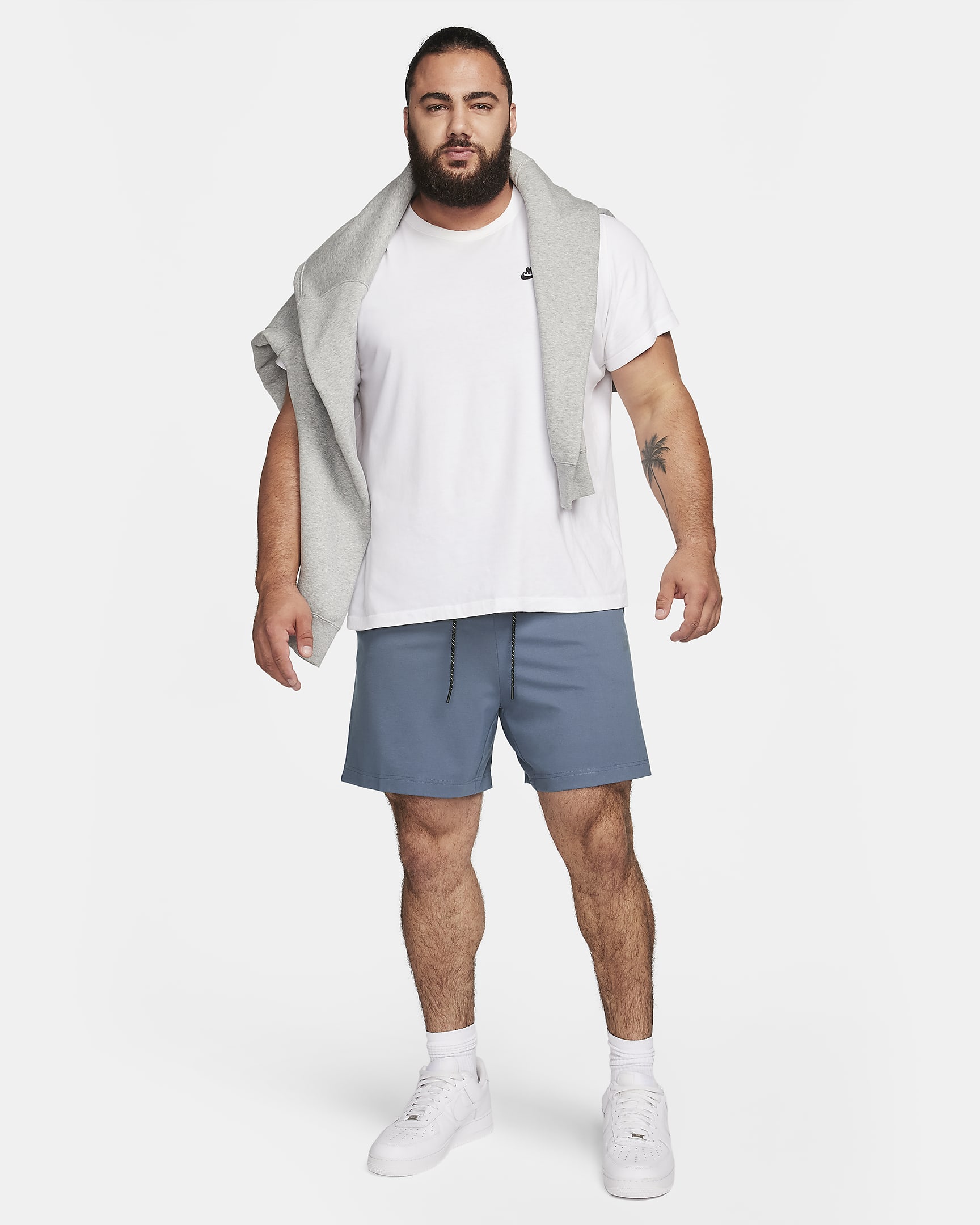 Nike Sportswear Tech Fleece Lightweight Men's Shorts. Nike SE