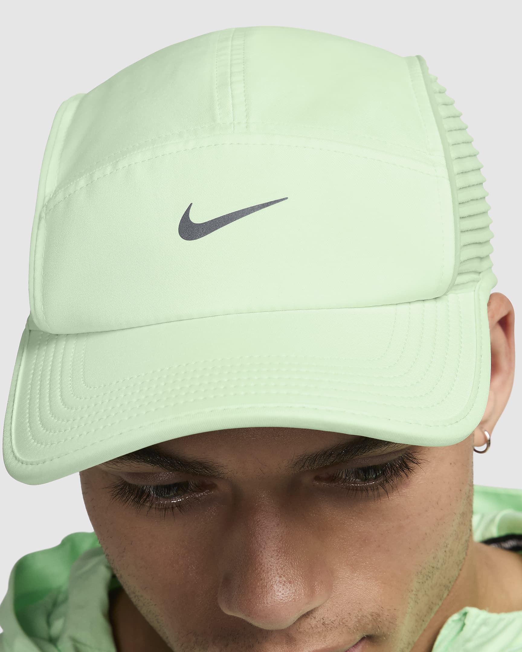 Cappello AeroBill AeroAdapt non strutturato Nike Dri-FIT ADV Fly - Vapor Green/Antracite/Nero