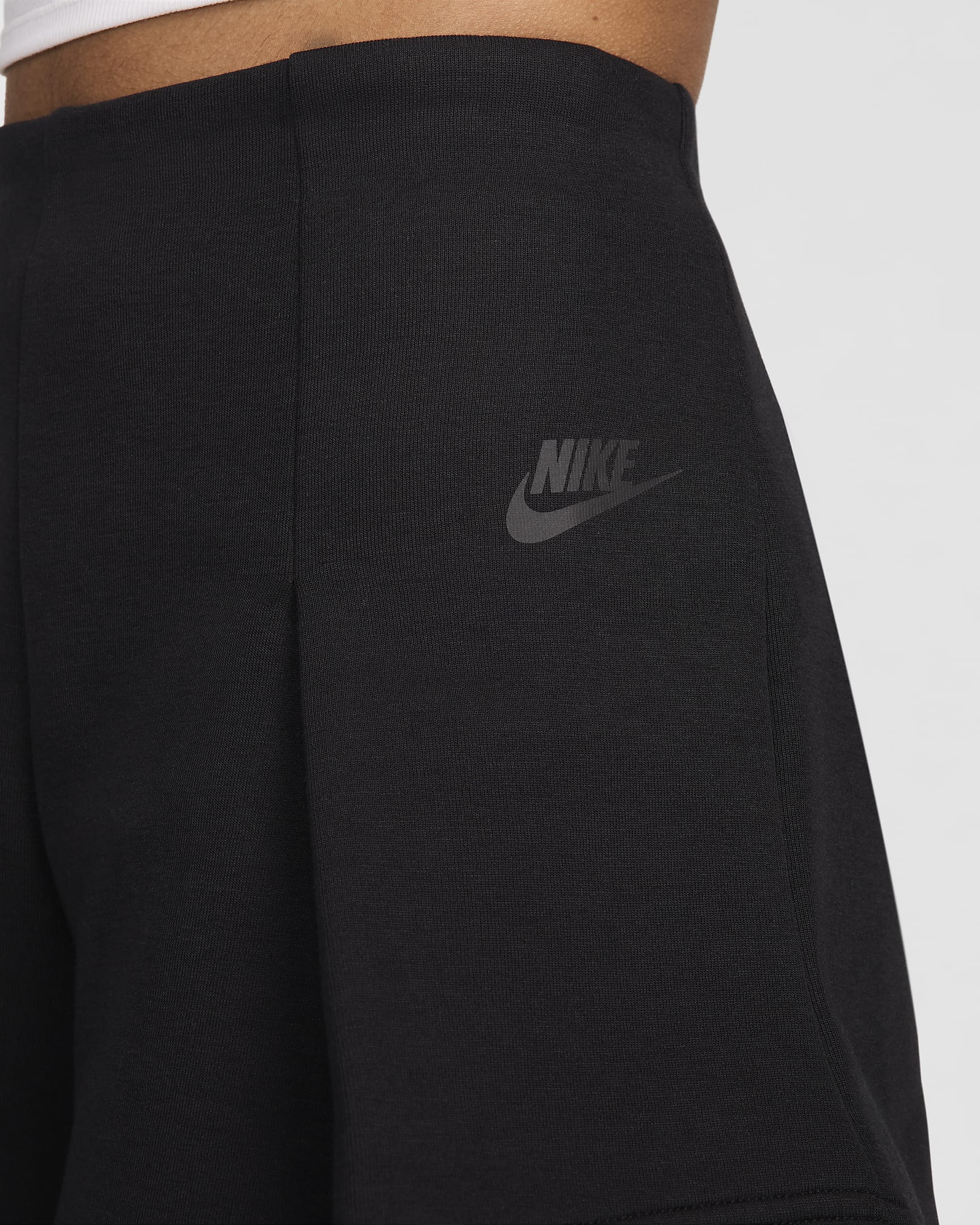 Shorts de tiro alto de 8 cm plisados para mujer Nike Sportswear Tech Fleece - Negro/Negro