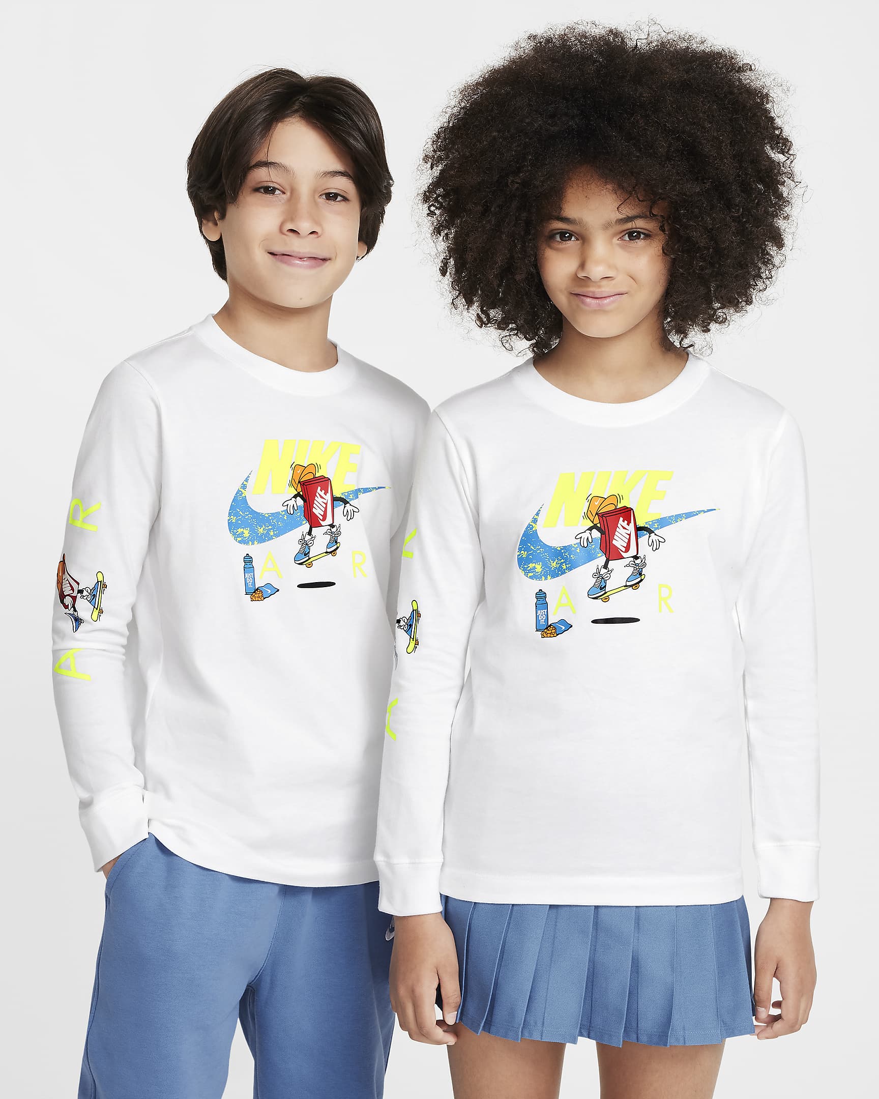 Nike Sportswear Older Kids' Long-Sleeve T-Shirt - White