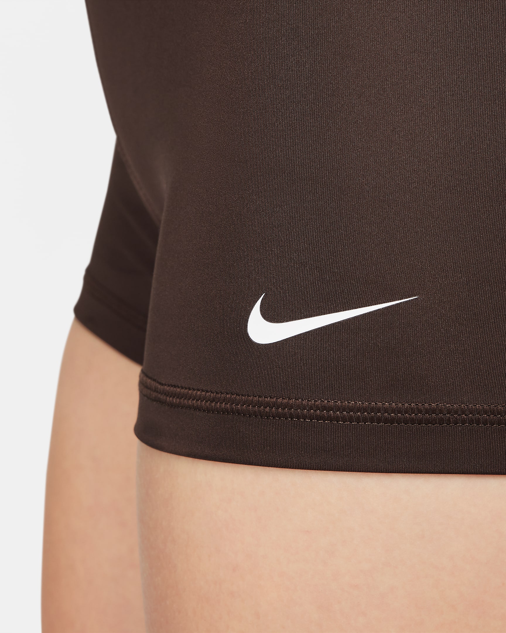 Nike Pro Pantalón corto de 8 cm - Mujer - Baroque Brown/Blanco