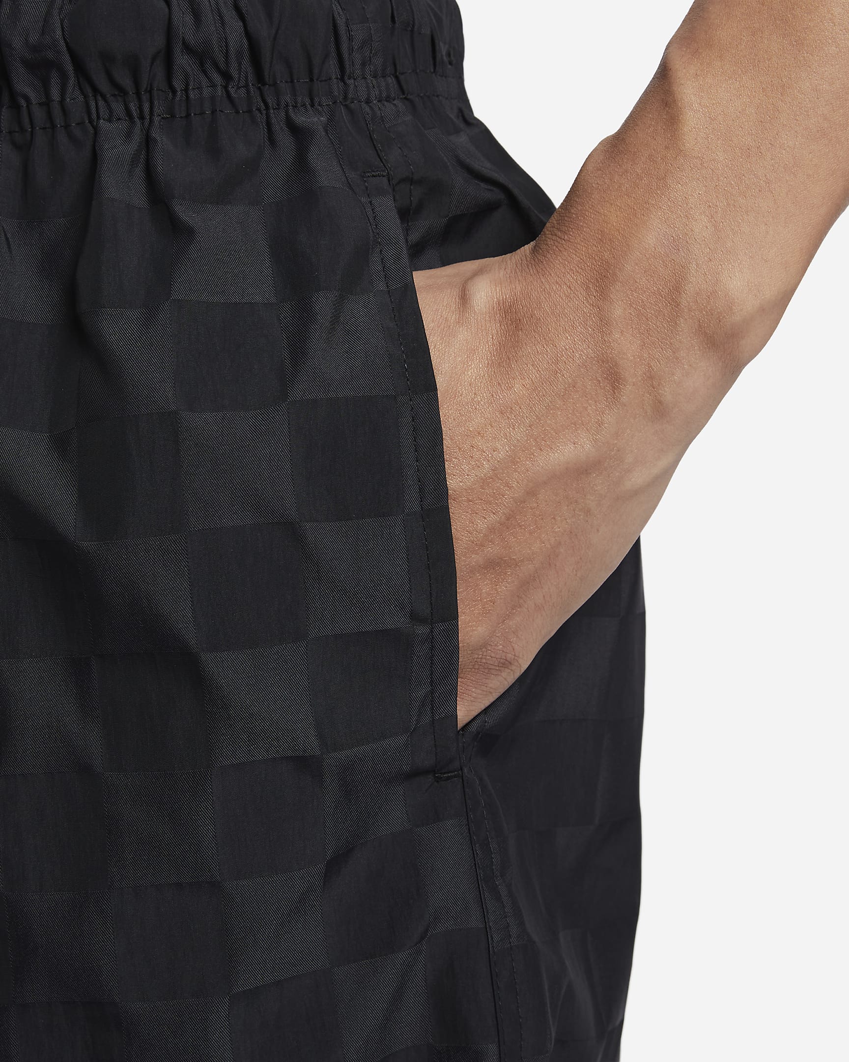 Nike Club Men's Flow Shorts - Black/White