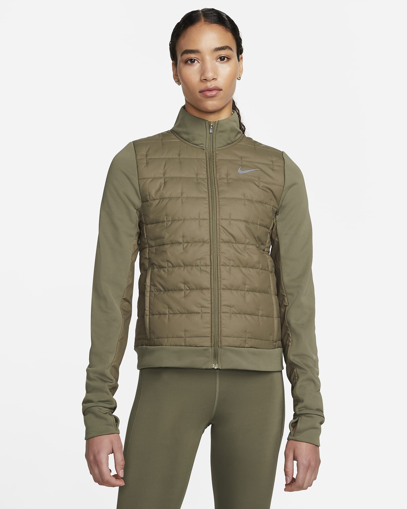 Nike Therma-FIT-jakke med syntetisk fyld til kvinder - Medium Olive