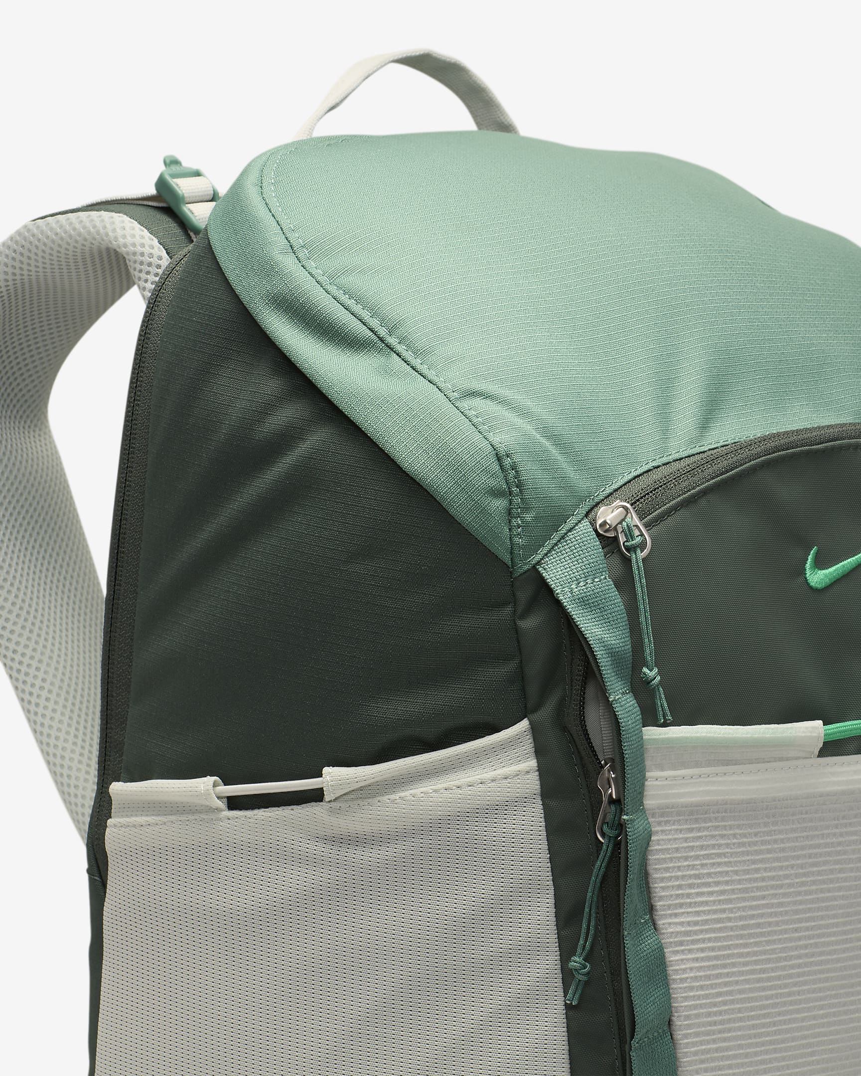 Nike Hike ryggsekk (27 L) - Vintage Green/Light Silver/Stadium Green