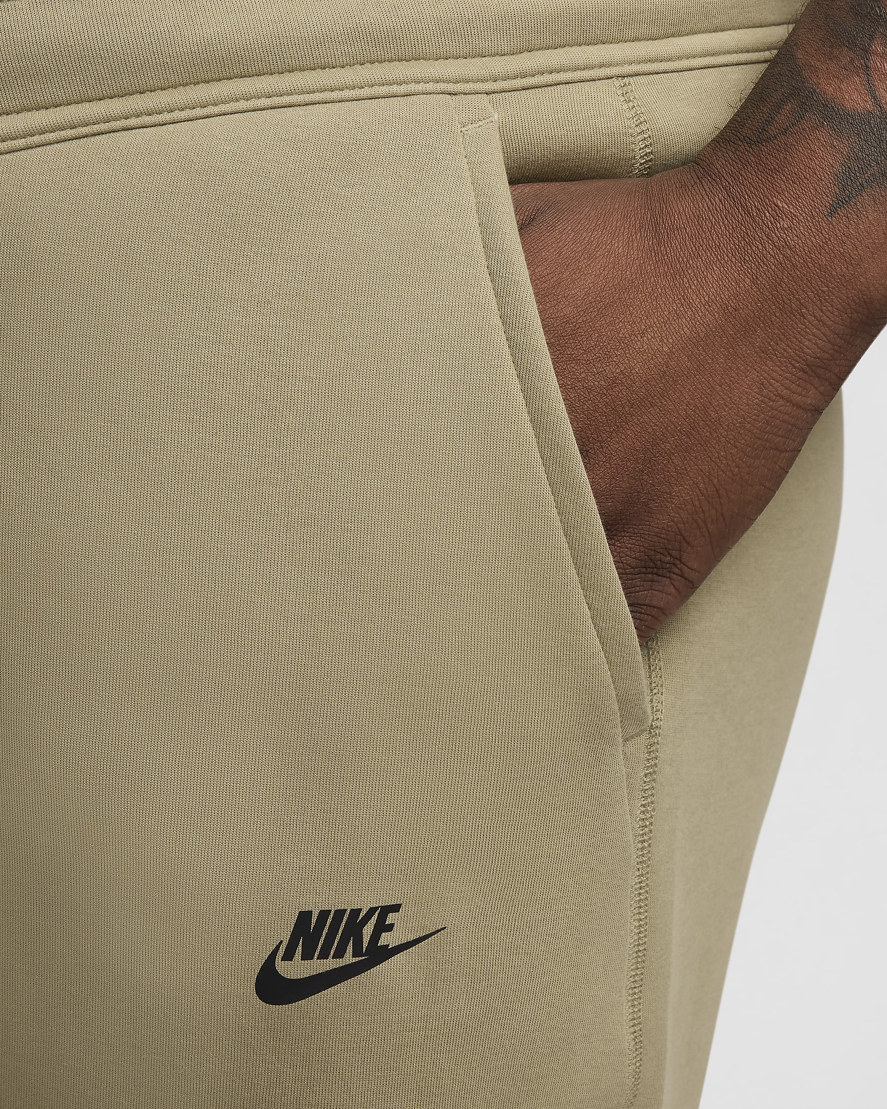 Joggers para hombre Nike Sportswear Tech Fleece - Oliva neutro/Negro