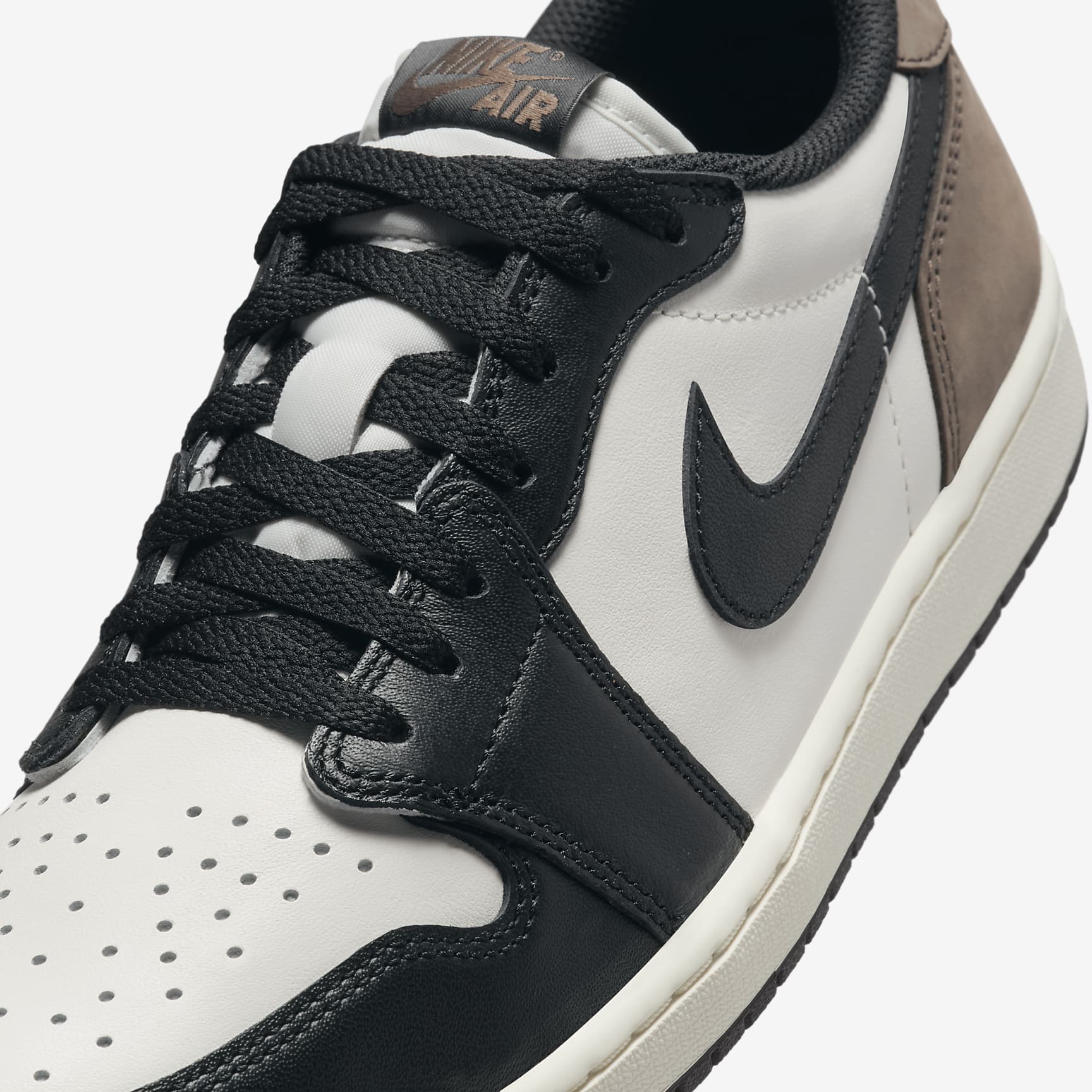 Air Jordan 1 Low OG 