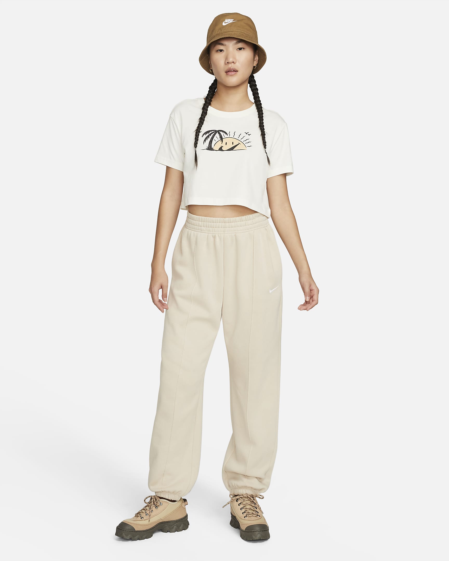 Nike Sportswear Women's Cropped T-Shirt. Nike ID