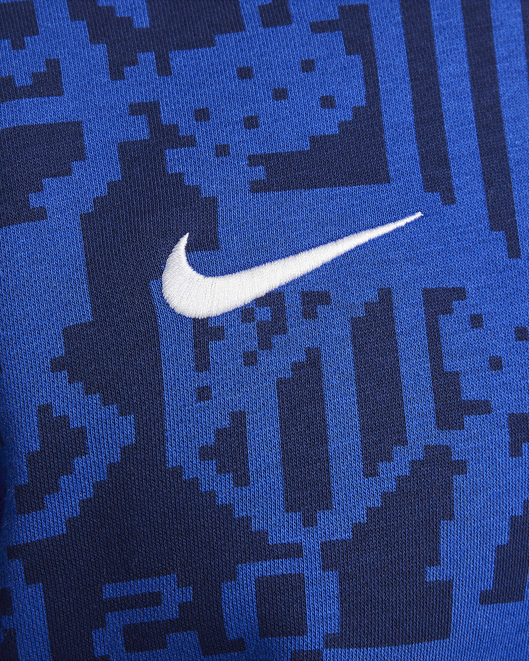 Atlético Madrid Men's French Terry Graphic Sweatshirt. Nike CA