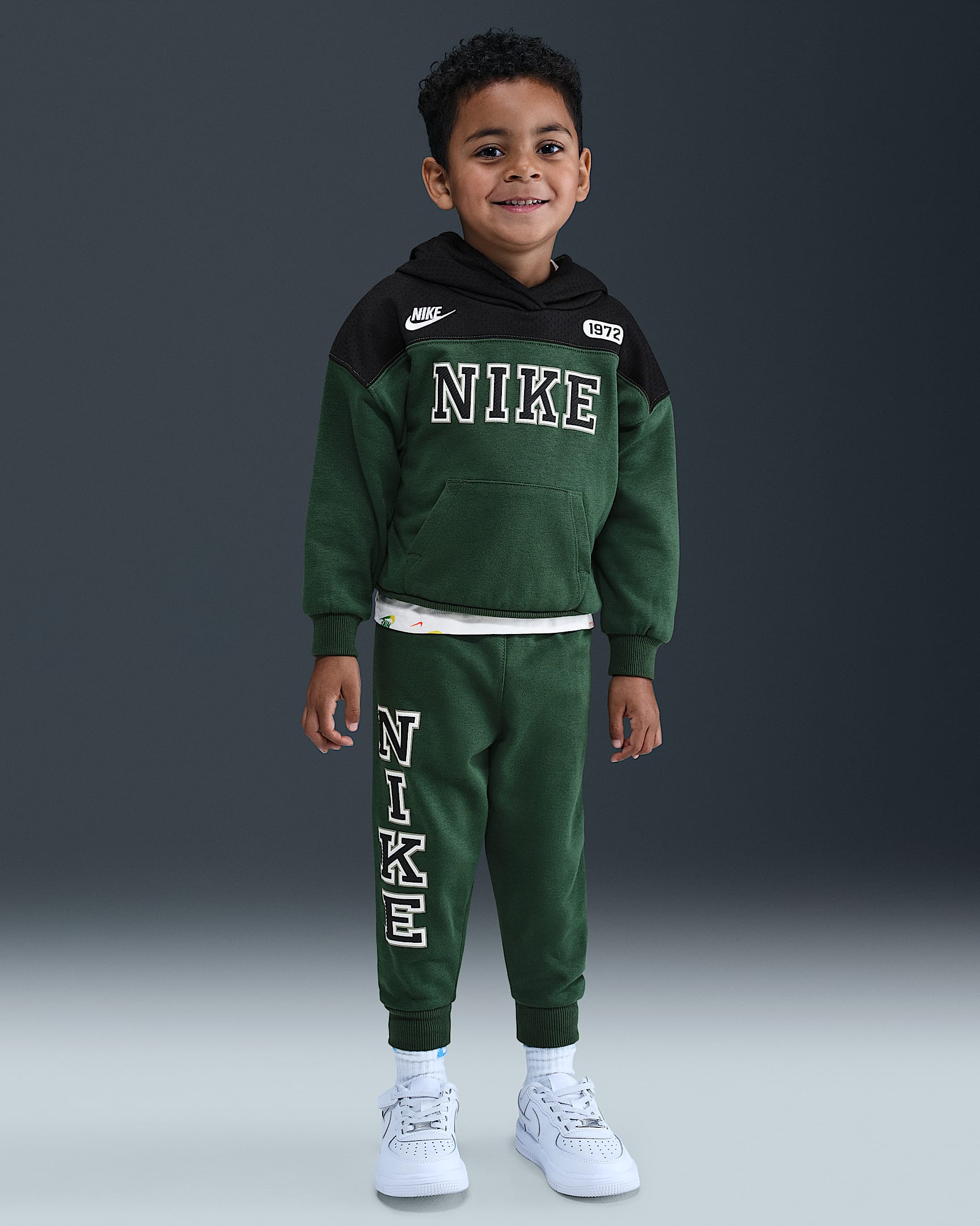 Nike Sportswear Toddler P.E. Blocked Pullover Hoodie and Pants Set - Fir