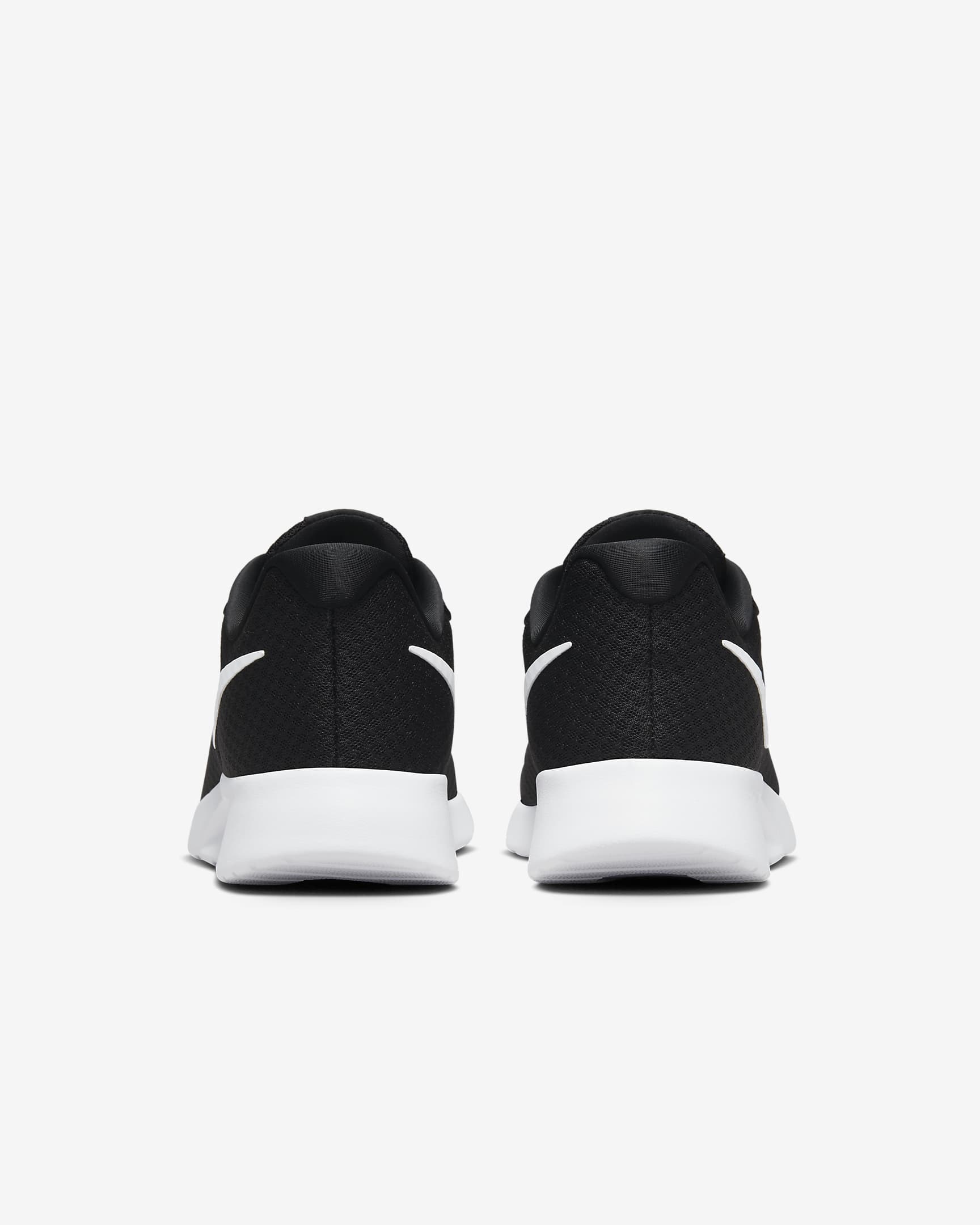Nike Tanjun EasyOn Men's Shoes. Nike IE