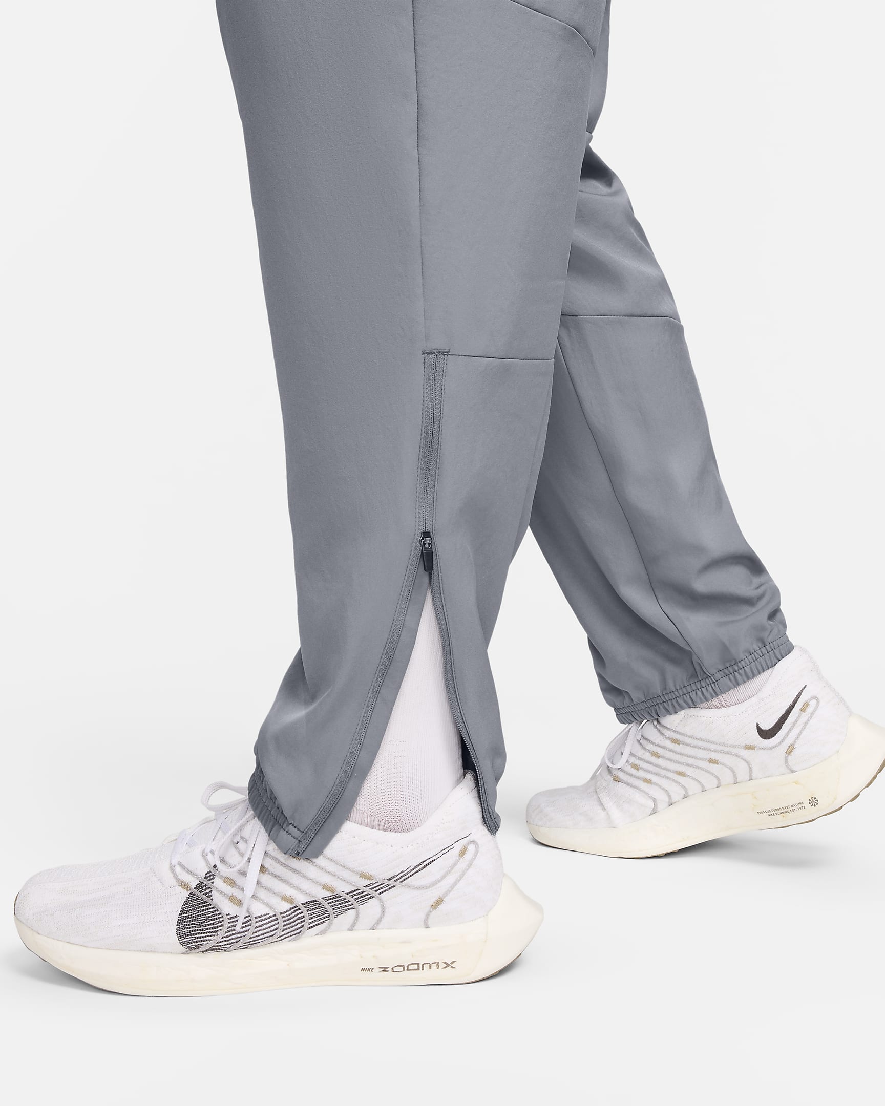 Nike Challenger Men's Dri-FIT Woven Running Trousers - Smoke Grey/Black