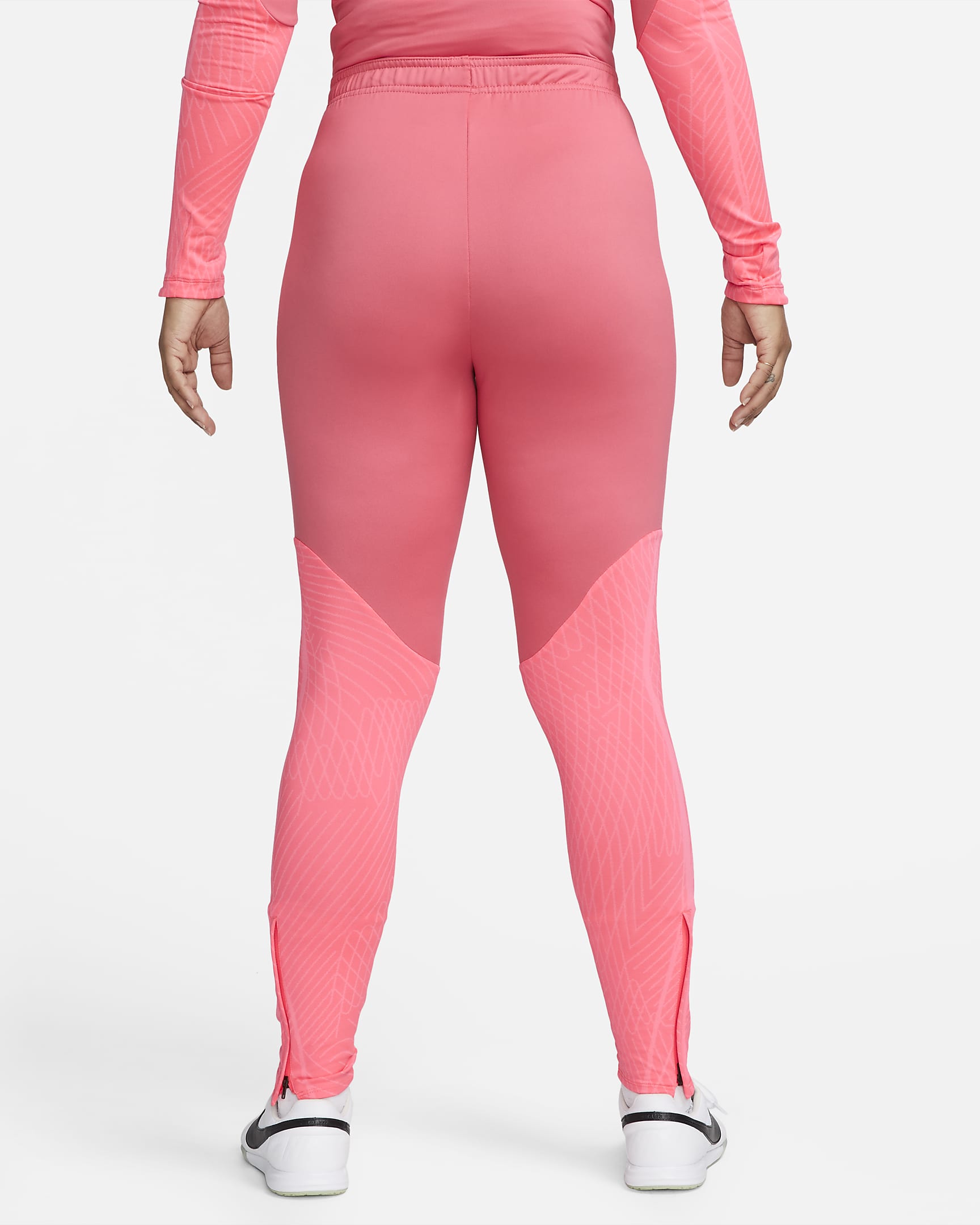 Nike DriFIT Strike Women's Football Trousers. Nike AT