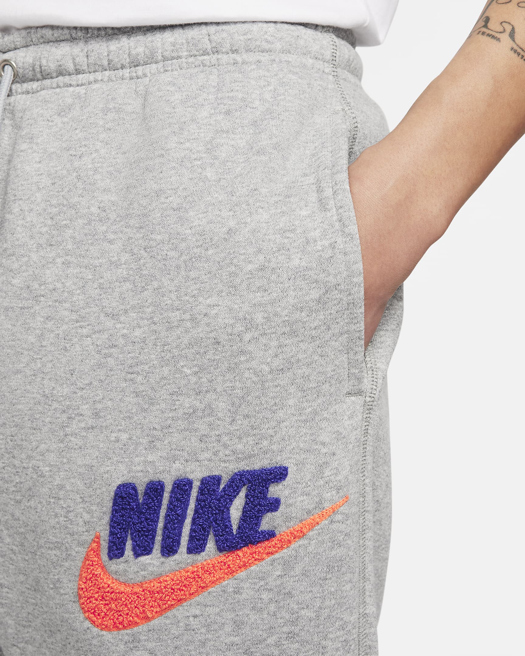 Nike Club Fleece Men's Fleece Joggers - Dark Grey Heather/Light Smoke Grey/Safety Orange