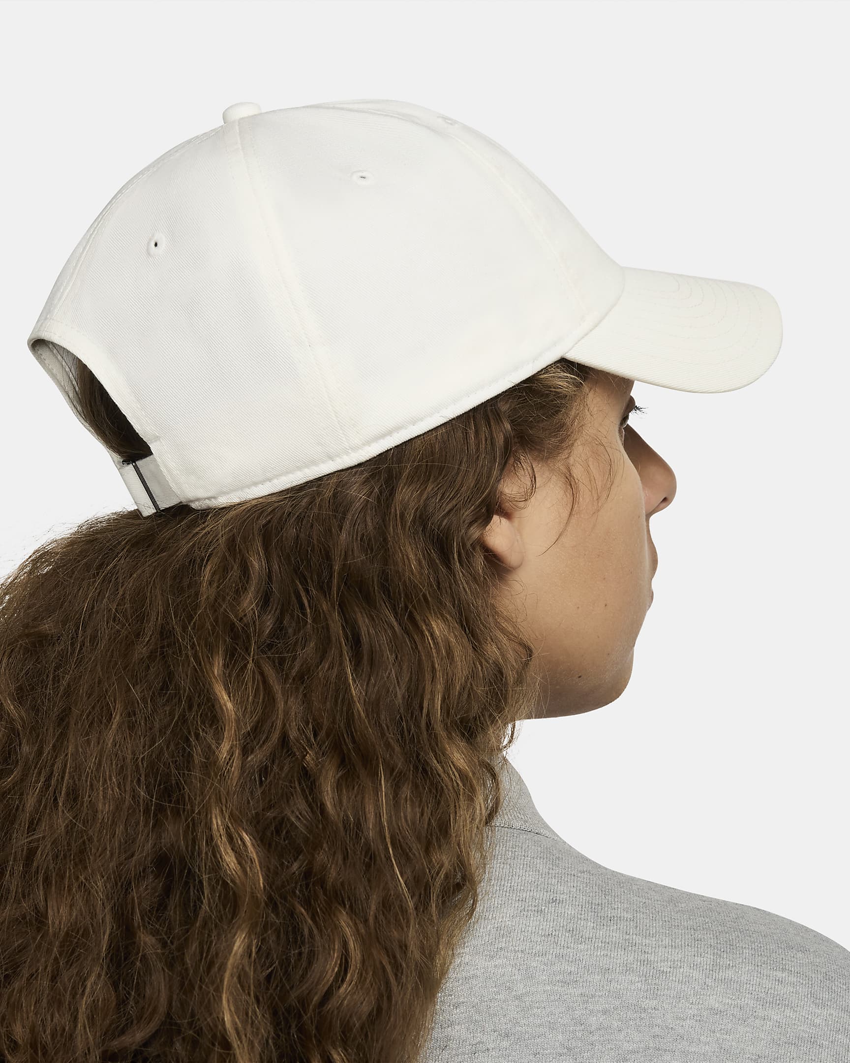 Nike Club Unstructured Futura Wash Cap - Sail/White