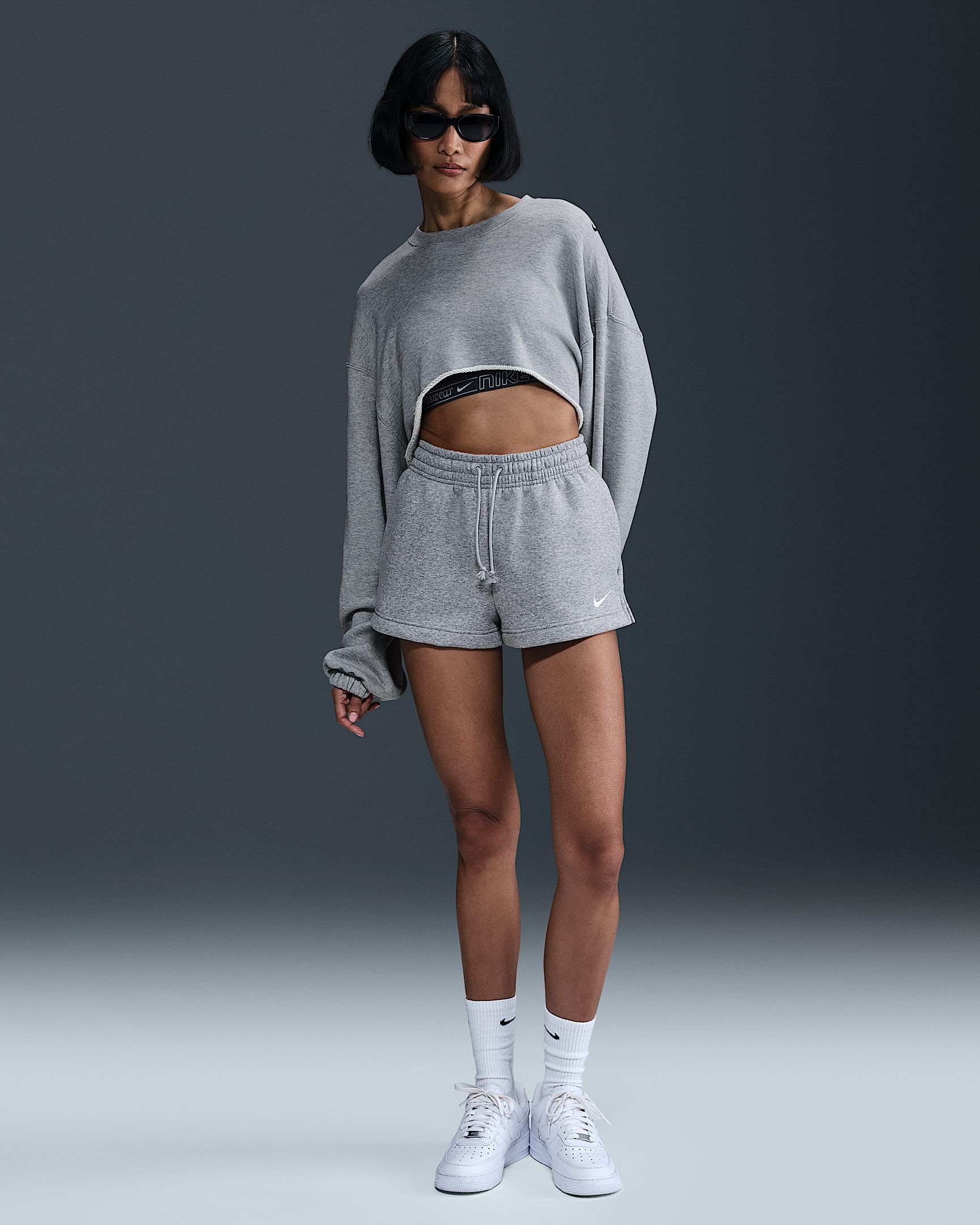 Nike Sportswear Phoenix Fleece Pantalón corto de talle medio de 5 cm - Mujer - Gris oscuro jaspeado/Sail