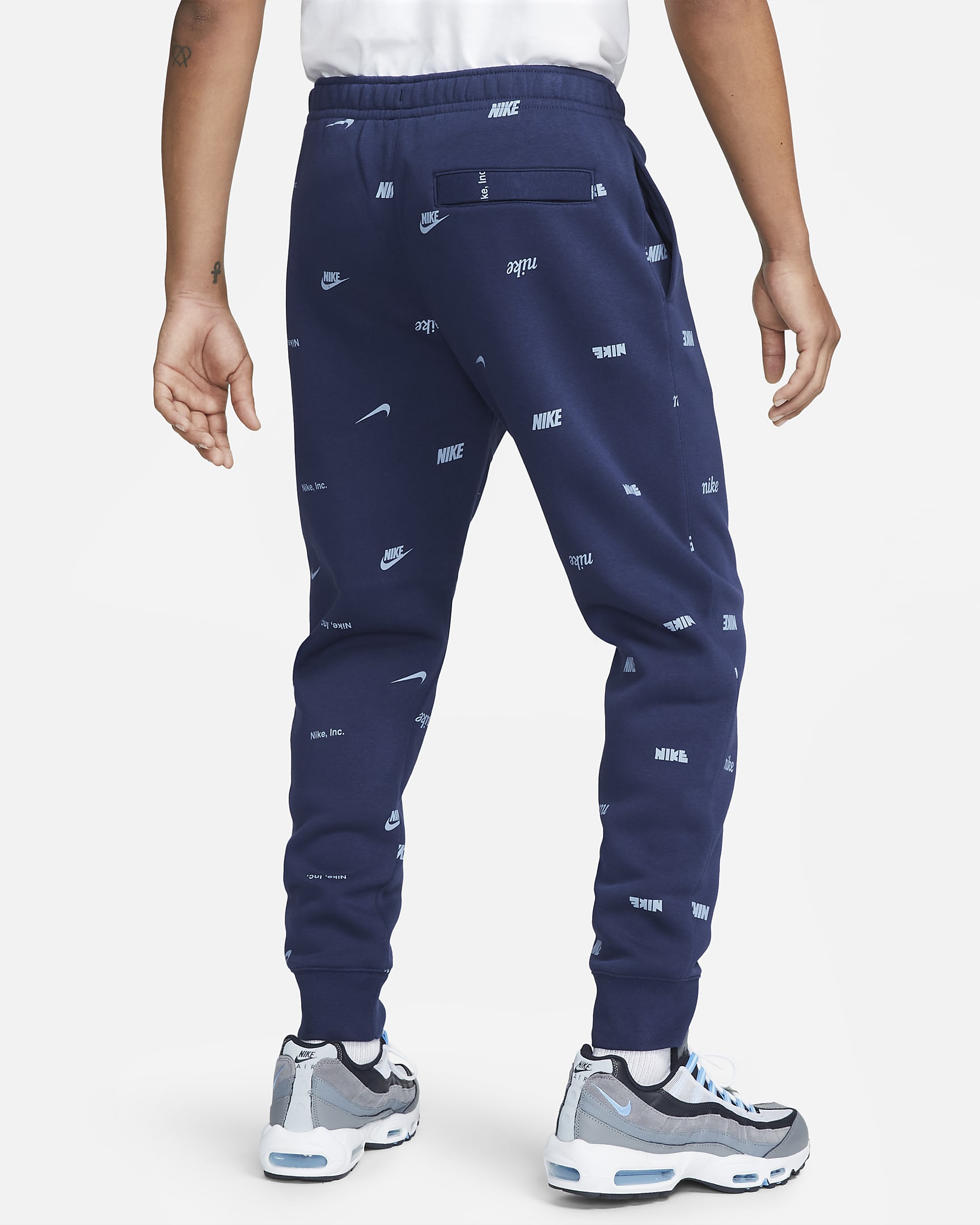 Nike Club Fleece Men's Brushed-Back All-Over Print Joggers. Nike RO