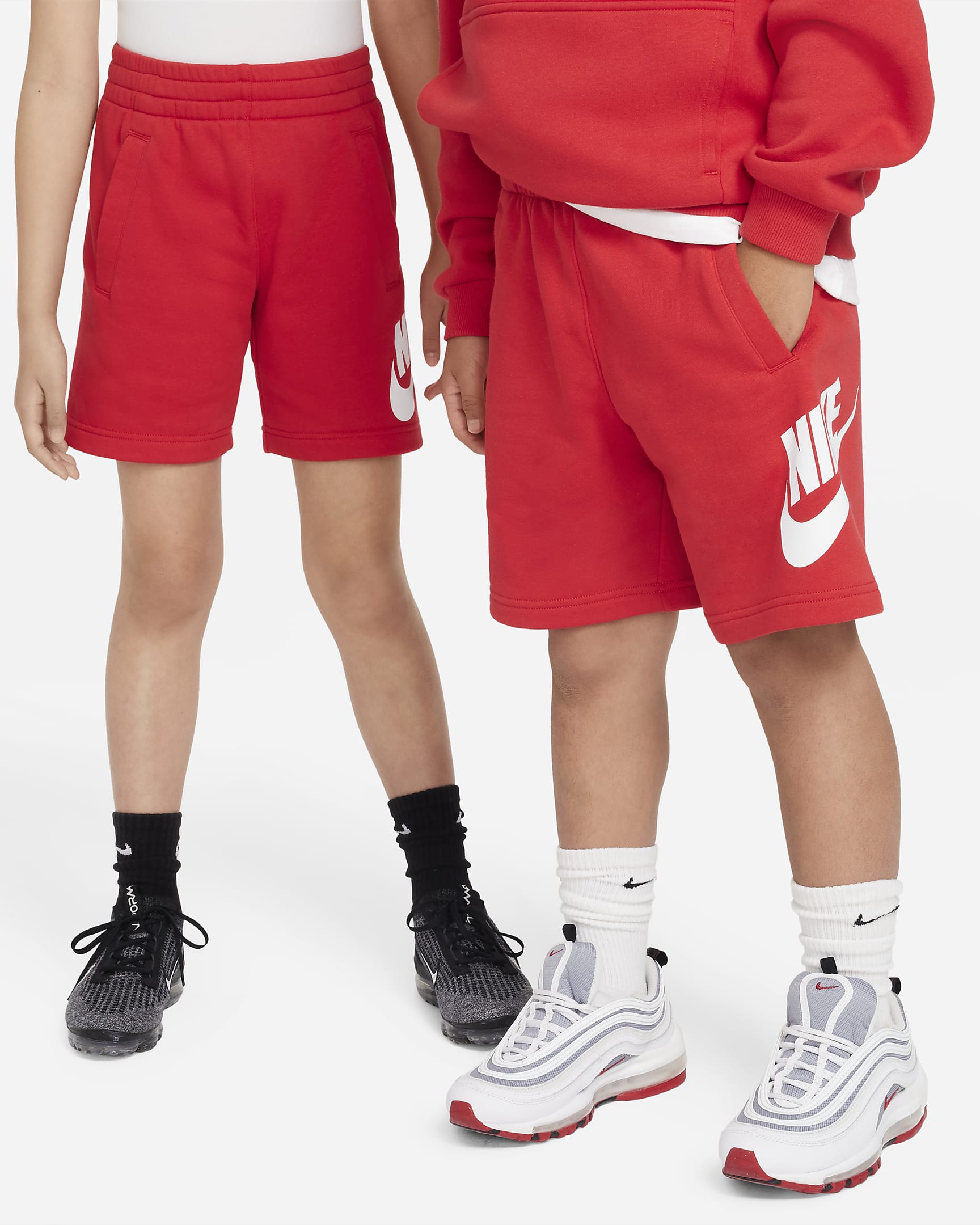 Shorts de French Terry para niños talla grande Nike Sportswear Club Fleece - Rojo universitario/Blanco