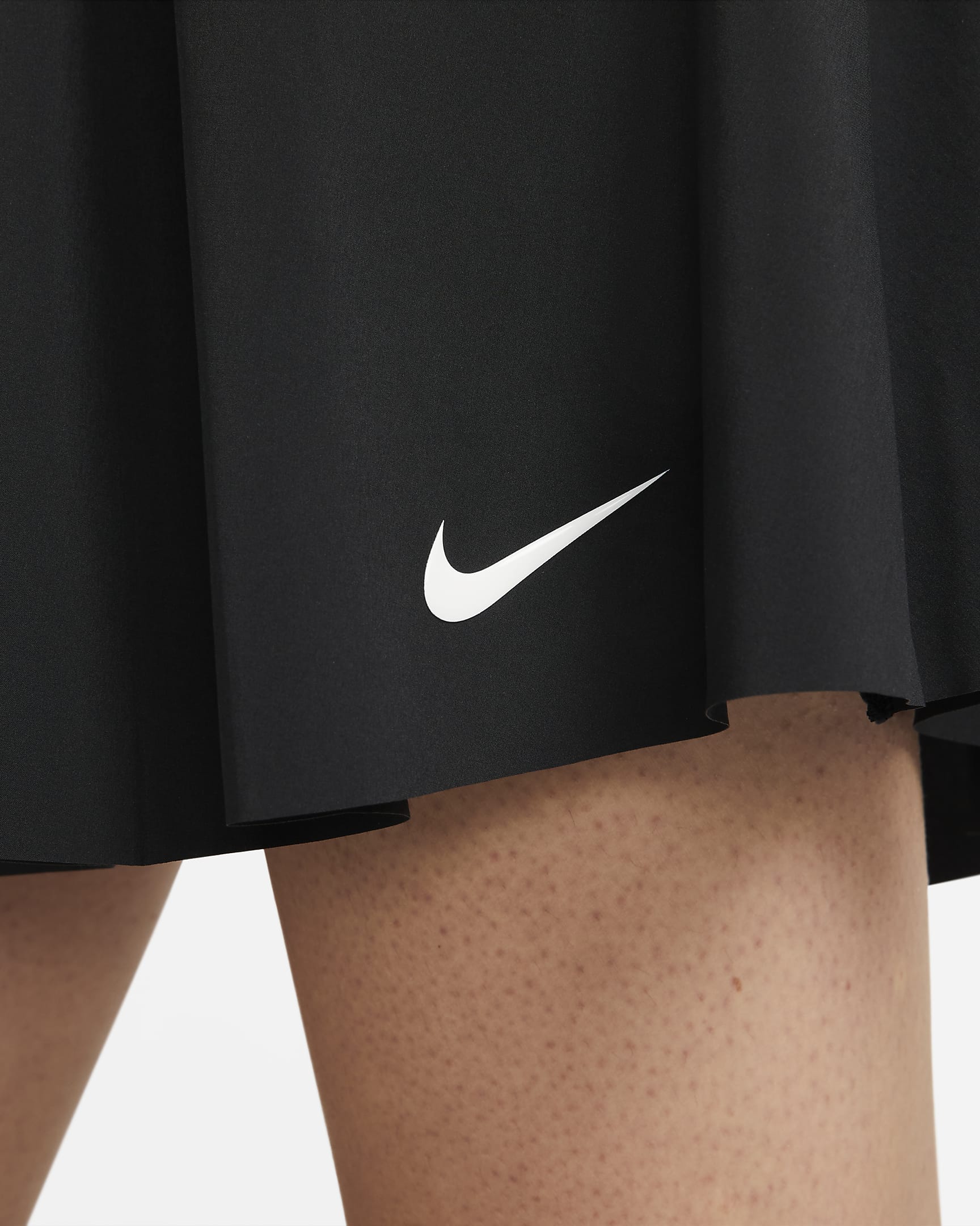 Nike Dri-FIT Advantage Women's Long Golf Skirt - Black/White