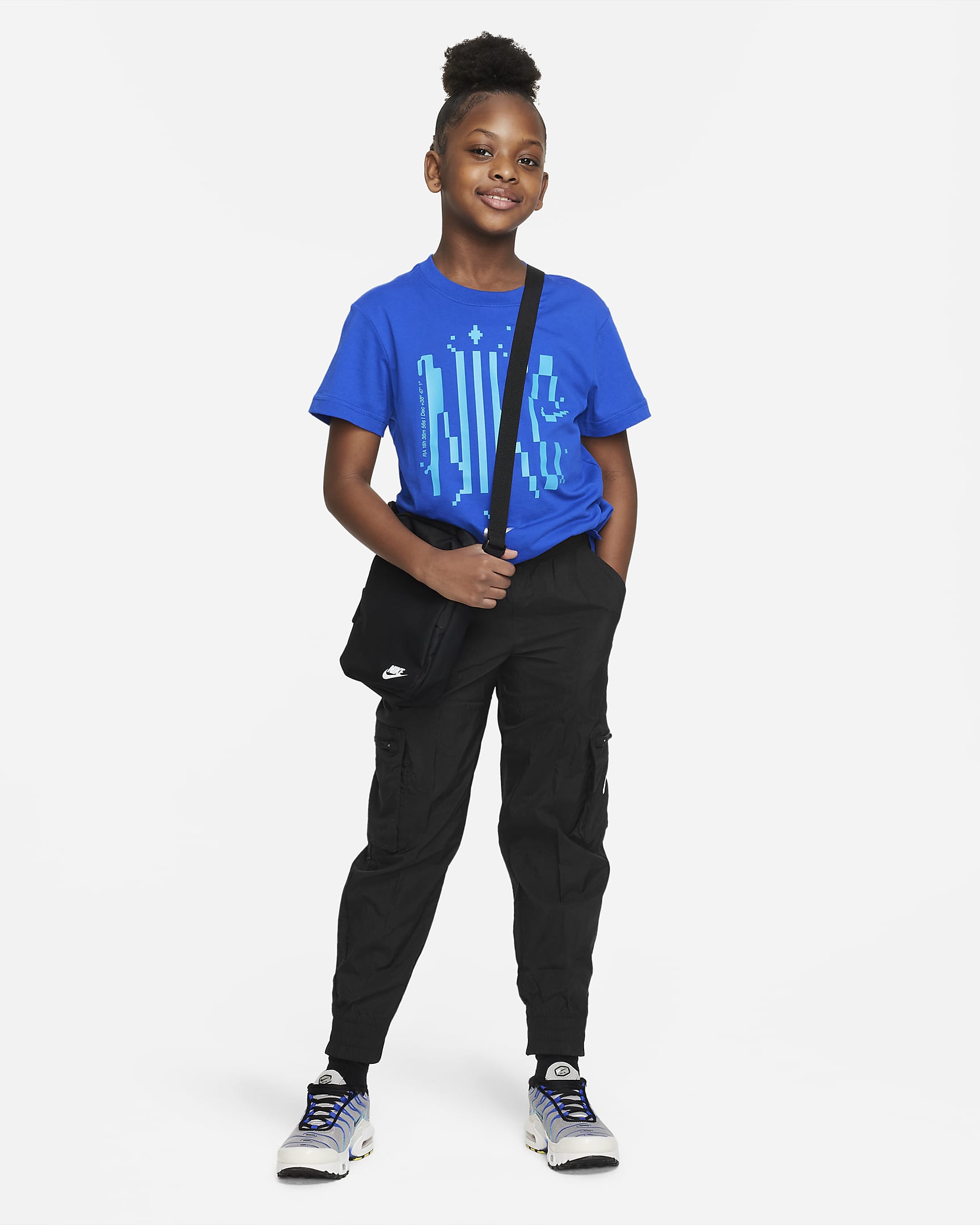 Nike Sportswear Older Kids' (Girls') T-Shirt. Nike IN