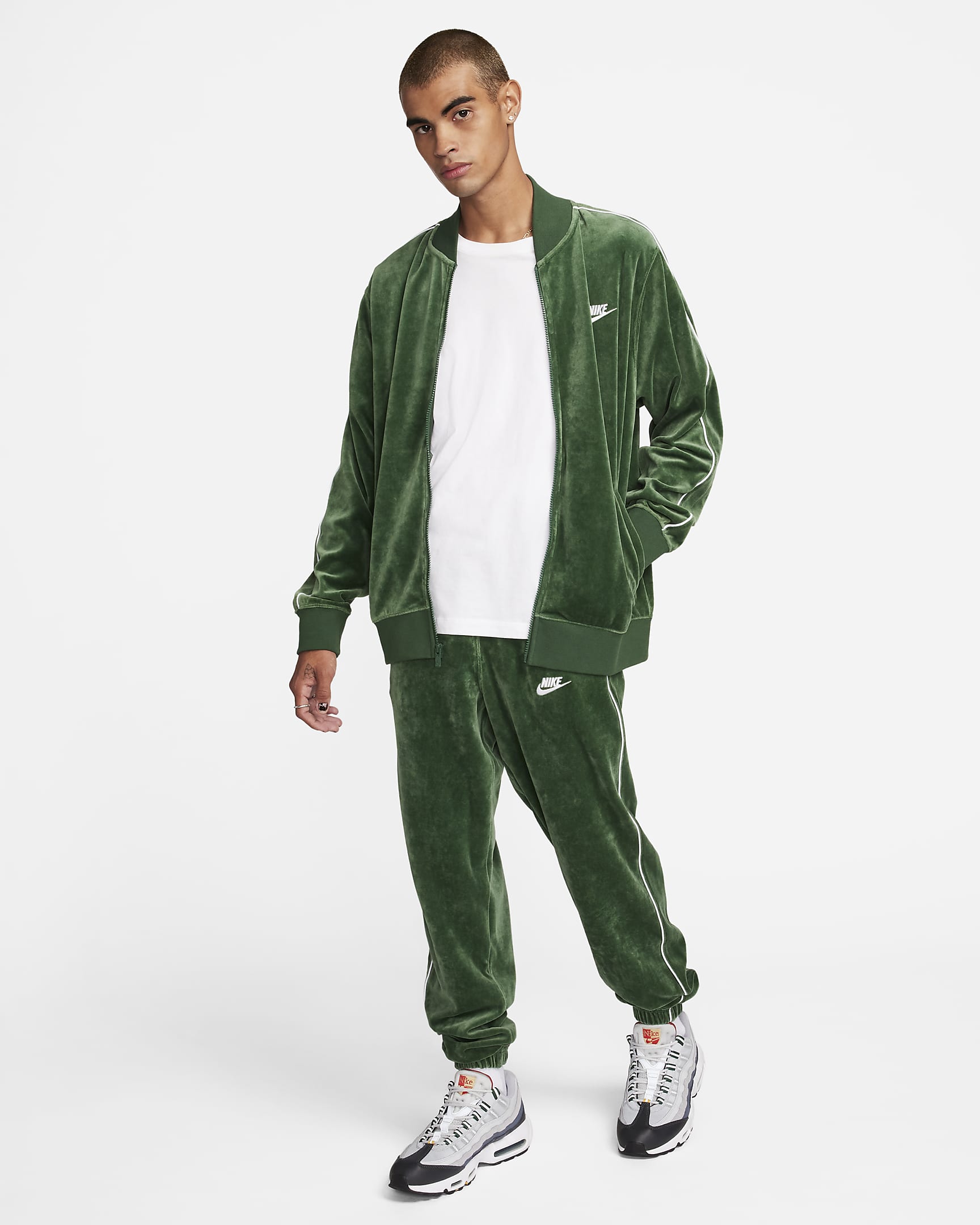 Nike Sportswear Club Men's Velour Trousers - Fir/White