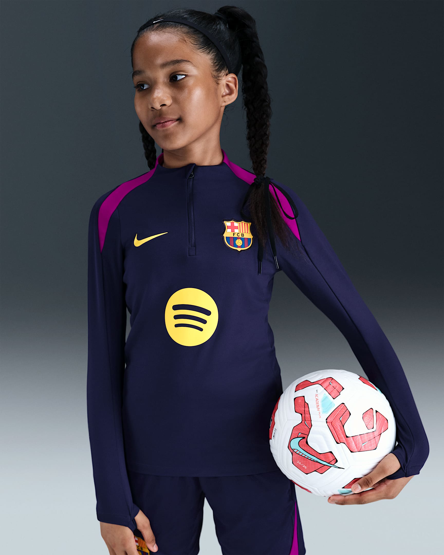 Maglia da calcio per allenamento Nike Dri-FIT FC Barcelona Strike – Ragazzo/a - Imperial Purple/Vivid Purple/Midwest Gold