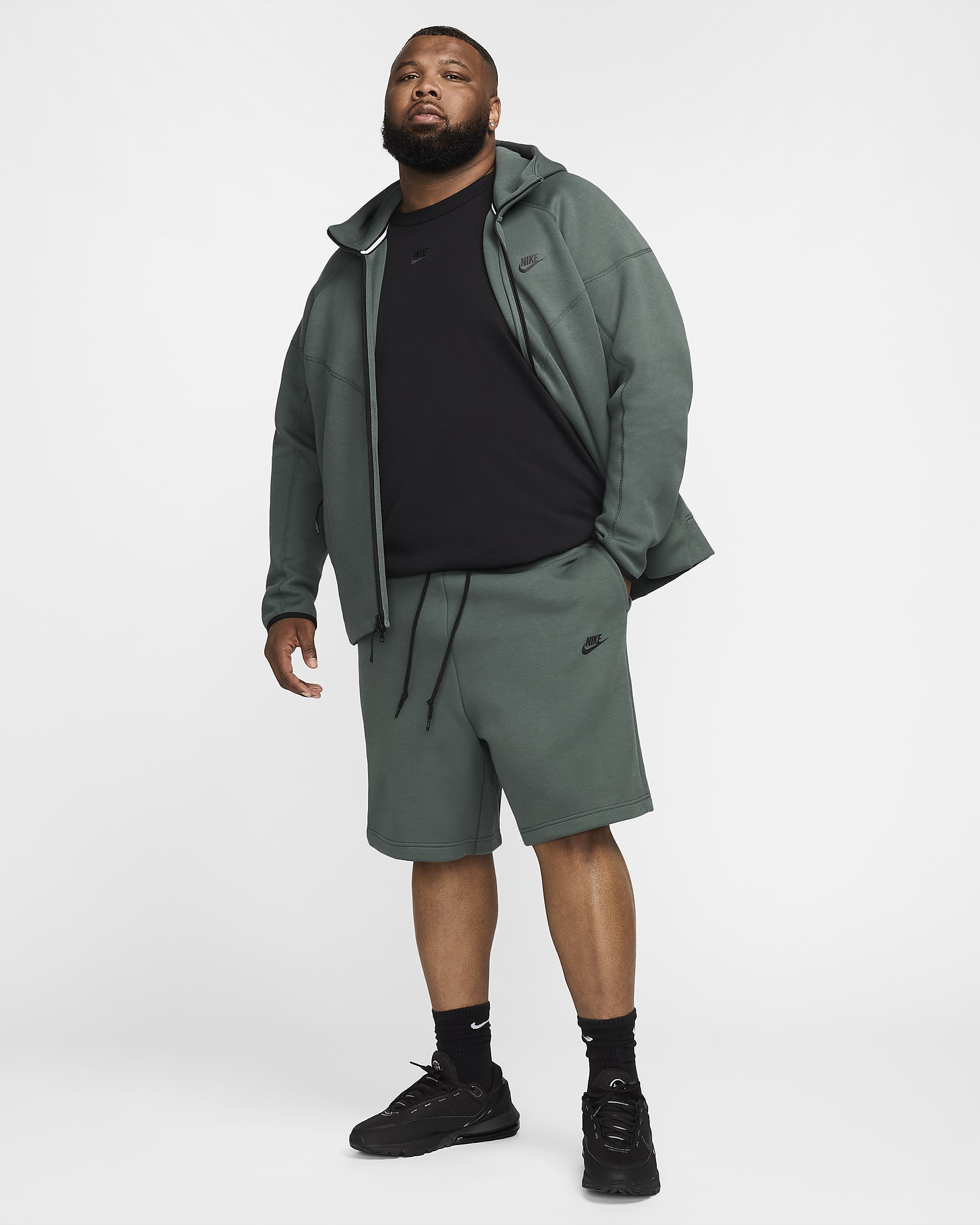 Nike Sportswear Tech Fleece Men's Shorts - Vintage Green/Black