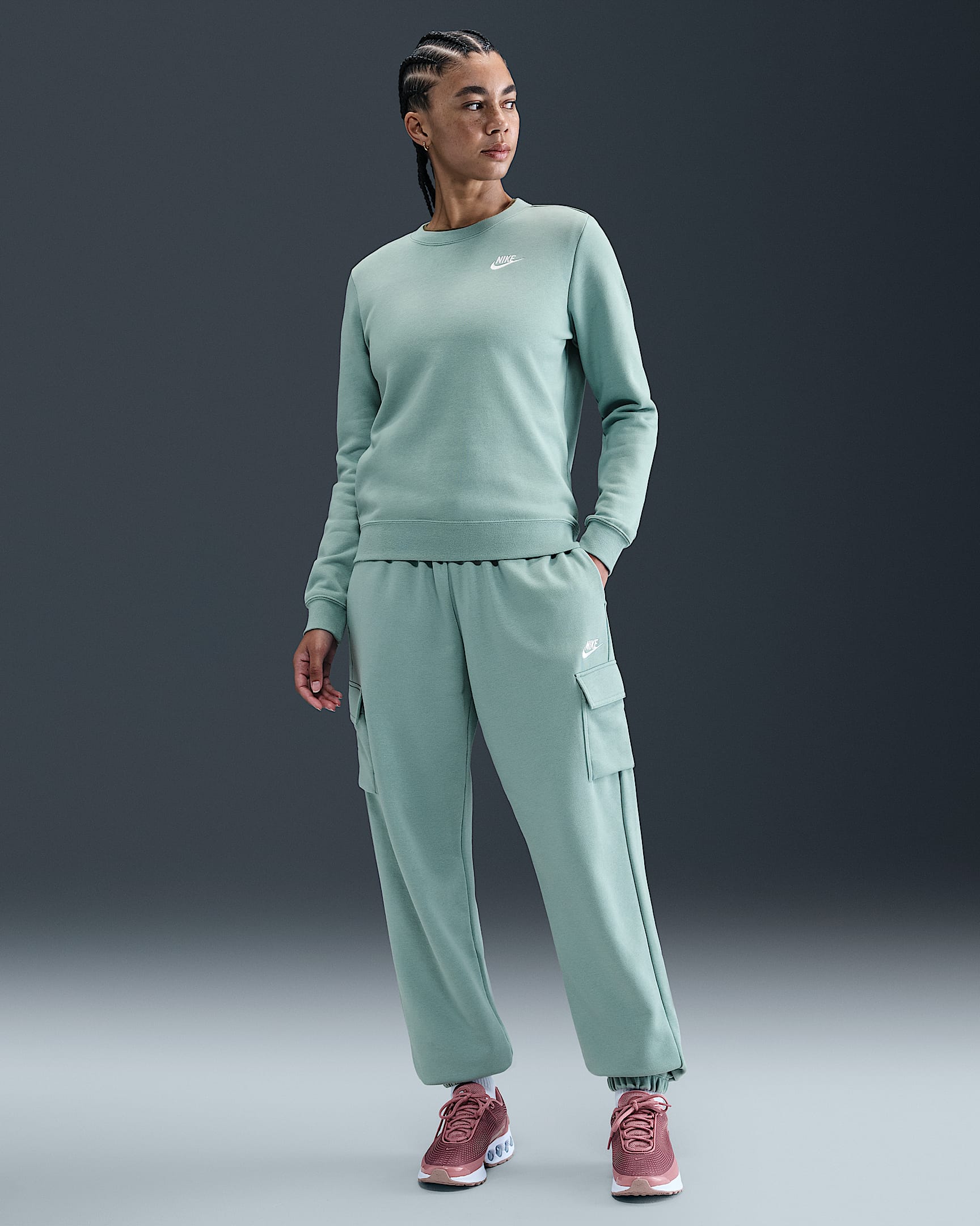 Nike Sportswear Club Fleece Women's Mid-Rise Oversized Cargo Sweatpants - Cannon/White