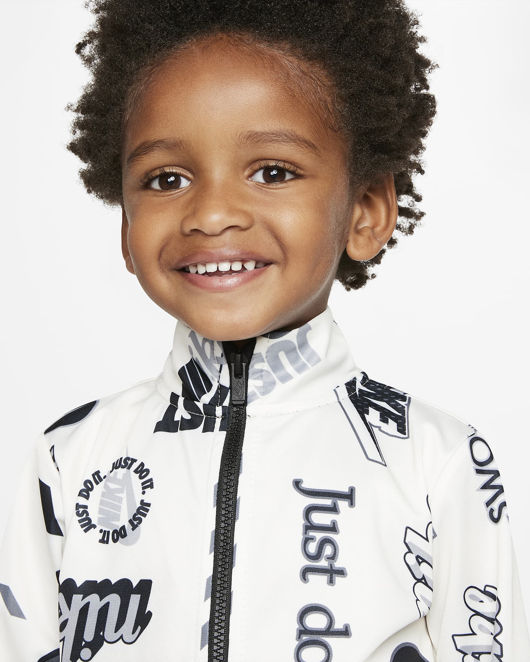 snapdeal nike tracksuit