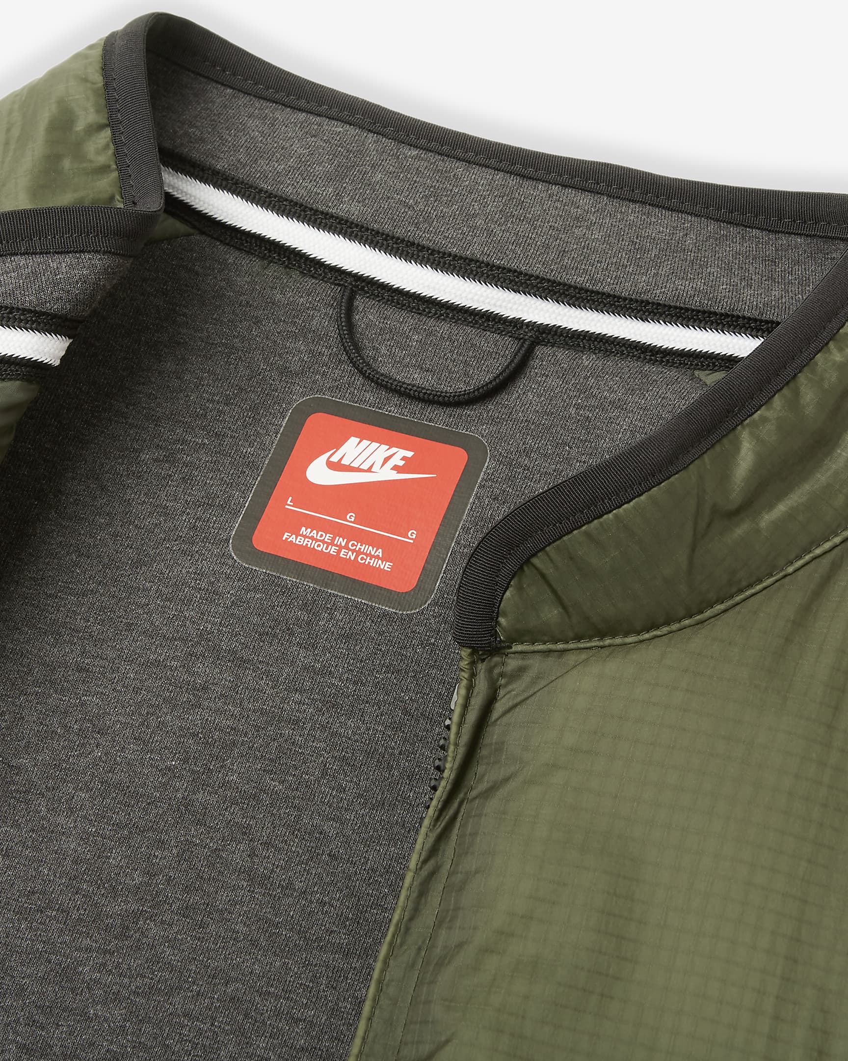 Nike Sportswear Tech Men's Therma-FIT Loose Insulated Jacket. Nike UK